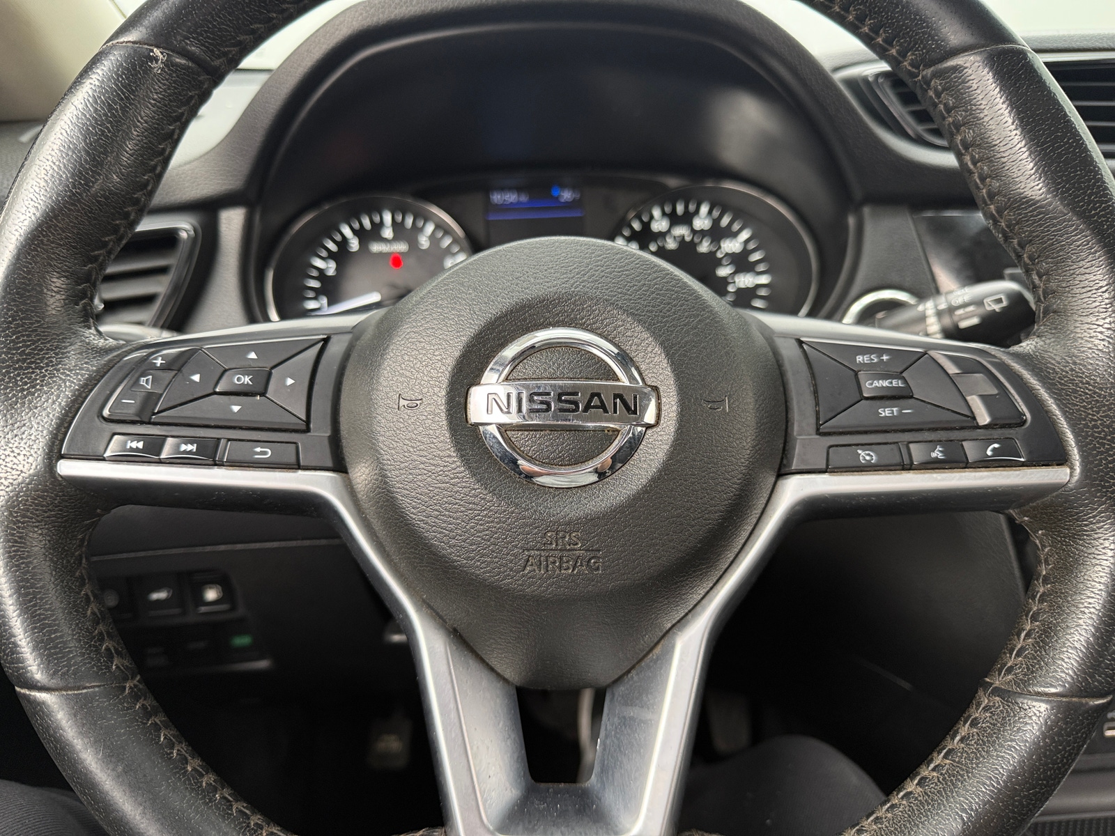 Thumbnail: 2019 Nissan Rogue - 5