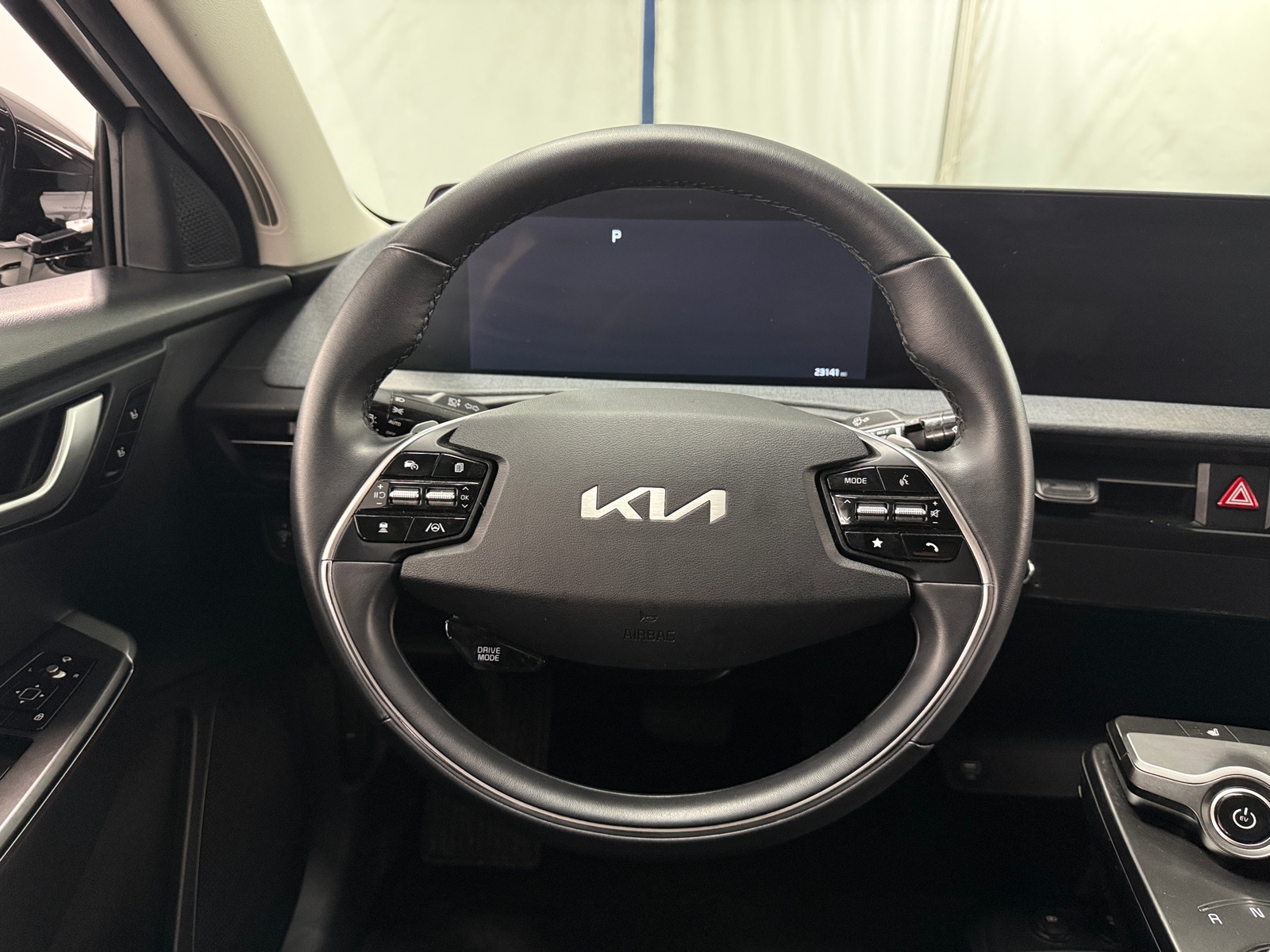 Thumbnail: 2024 Kia EV6 - 4