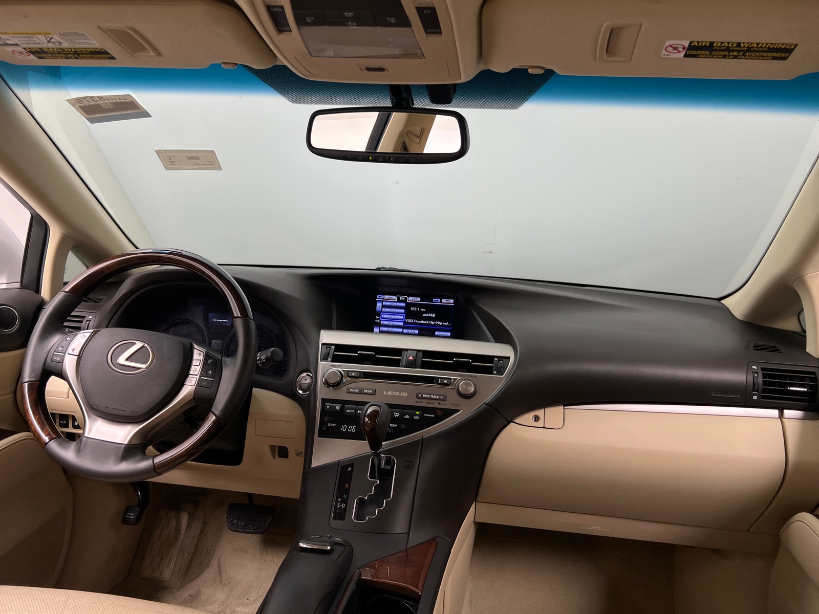 Thumbnail: 2015 Lexus RX - 3