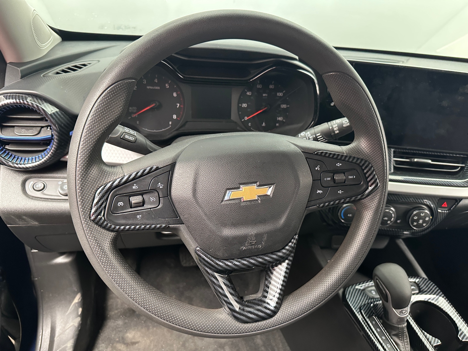 Thumbnail: 2024 Chevrolet Trax - 5