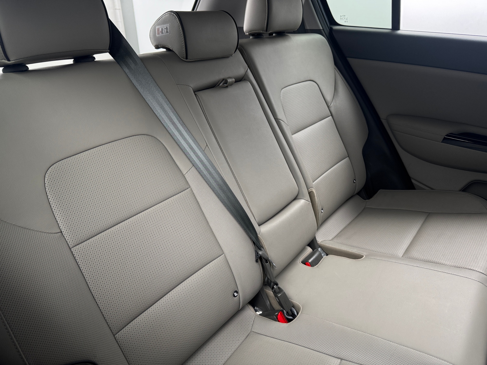 Thumbnail: 2019 Kia Sportage - 5