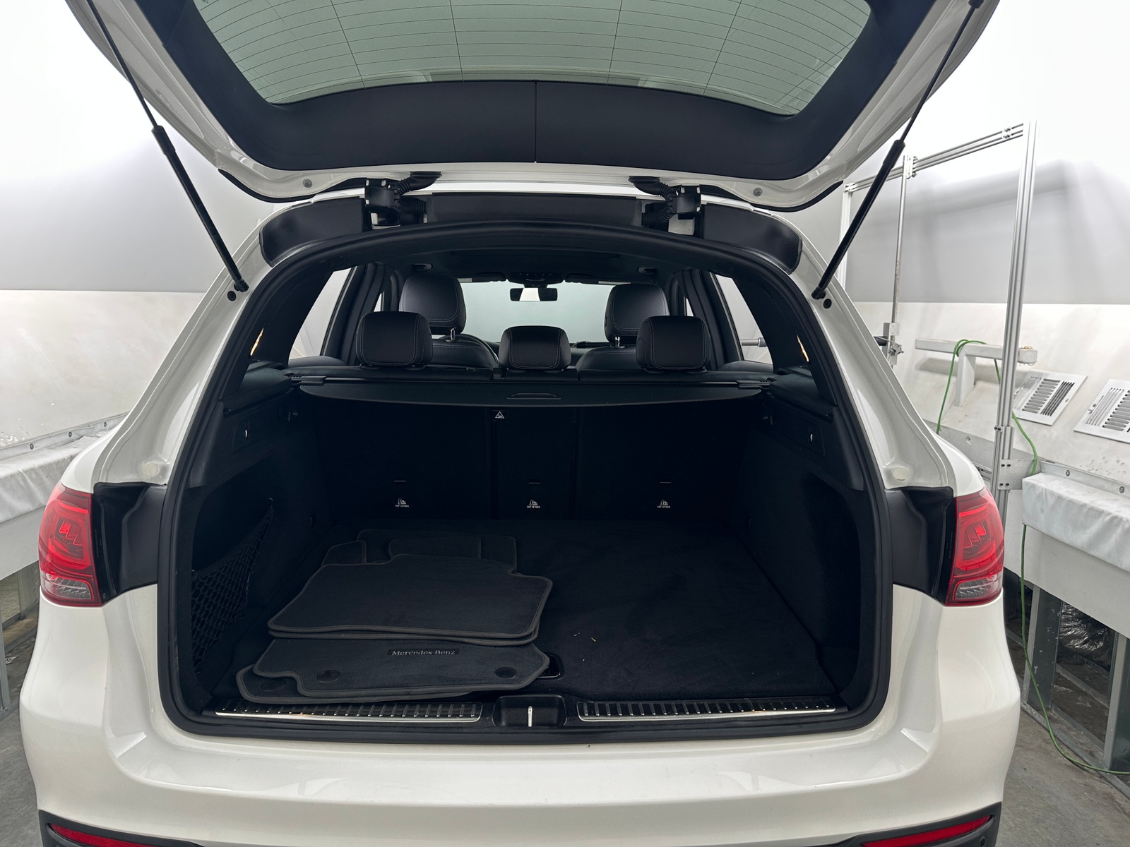 Thumbnail: 2021 Mercedes-Benz GLC - 6