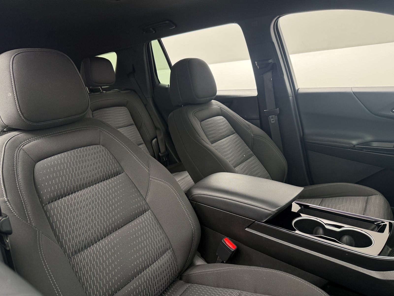 Thumbnail: 2025 Chevrolet Equinox - 2