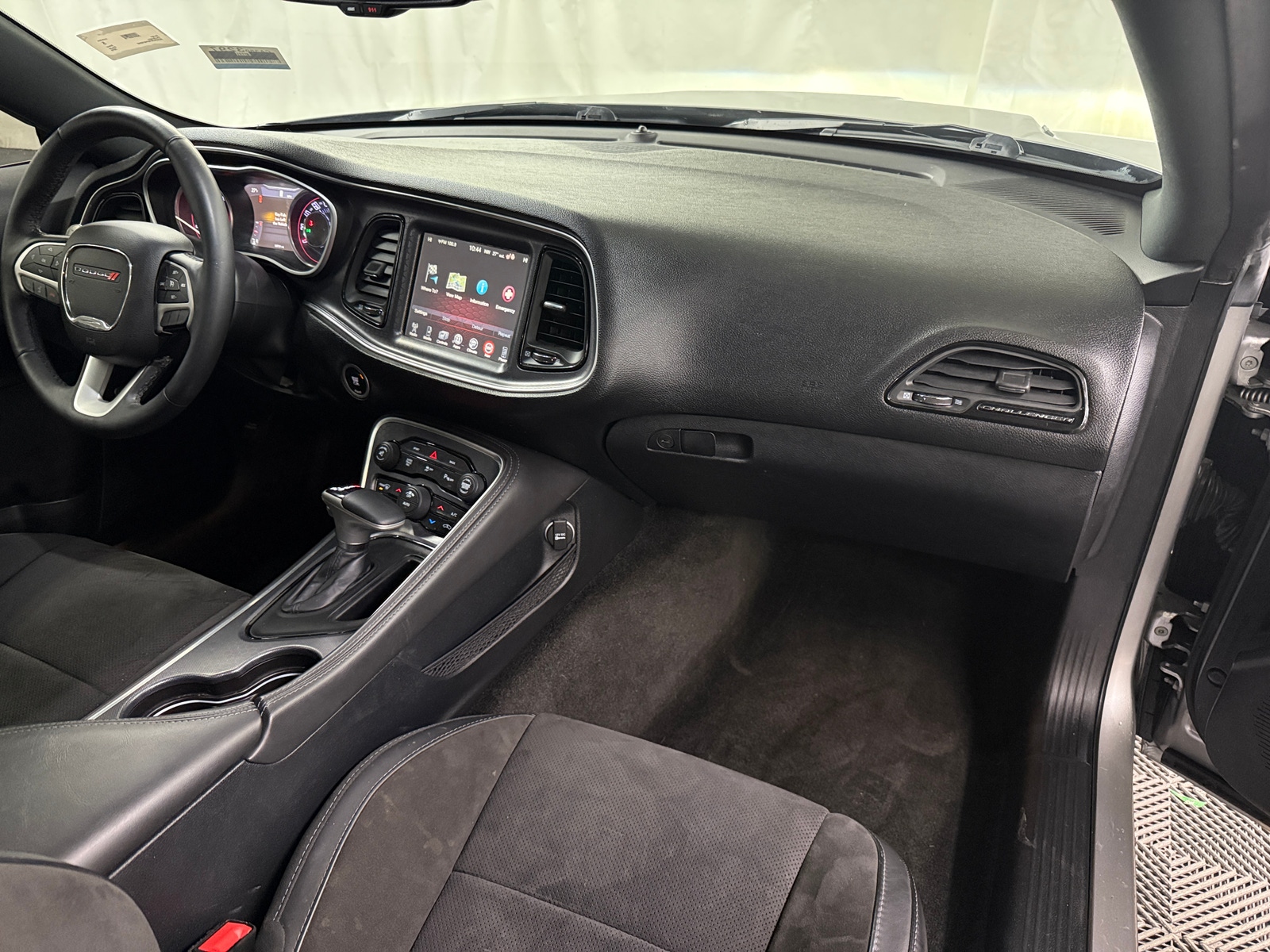 Thumbnail: 2015 Dodge Challenger - 2