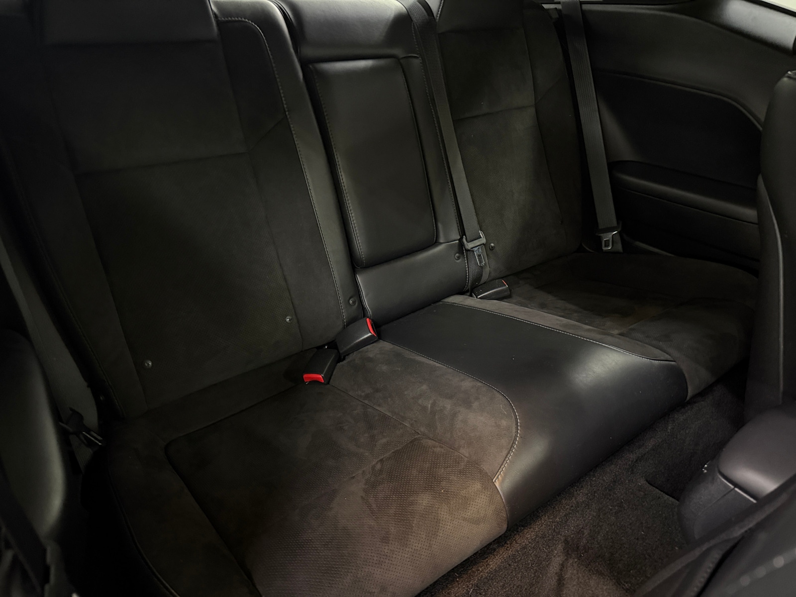 Thumbnail: 2015 Dodge Challenger - 5