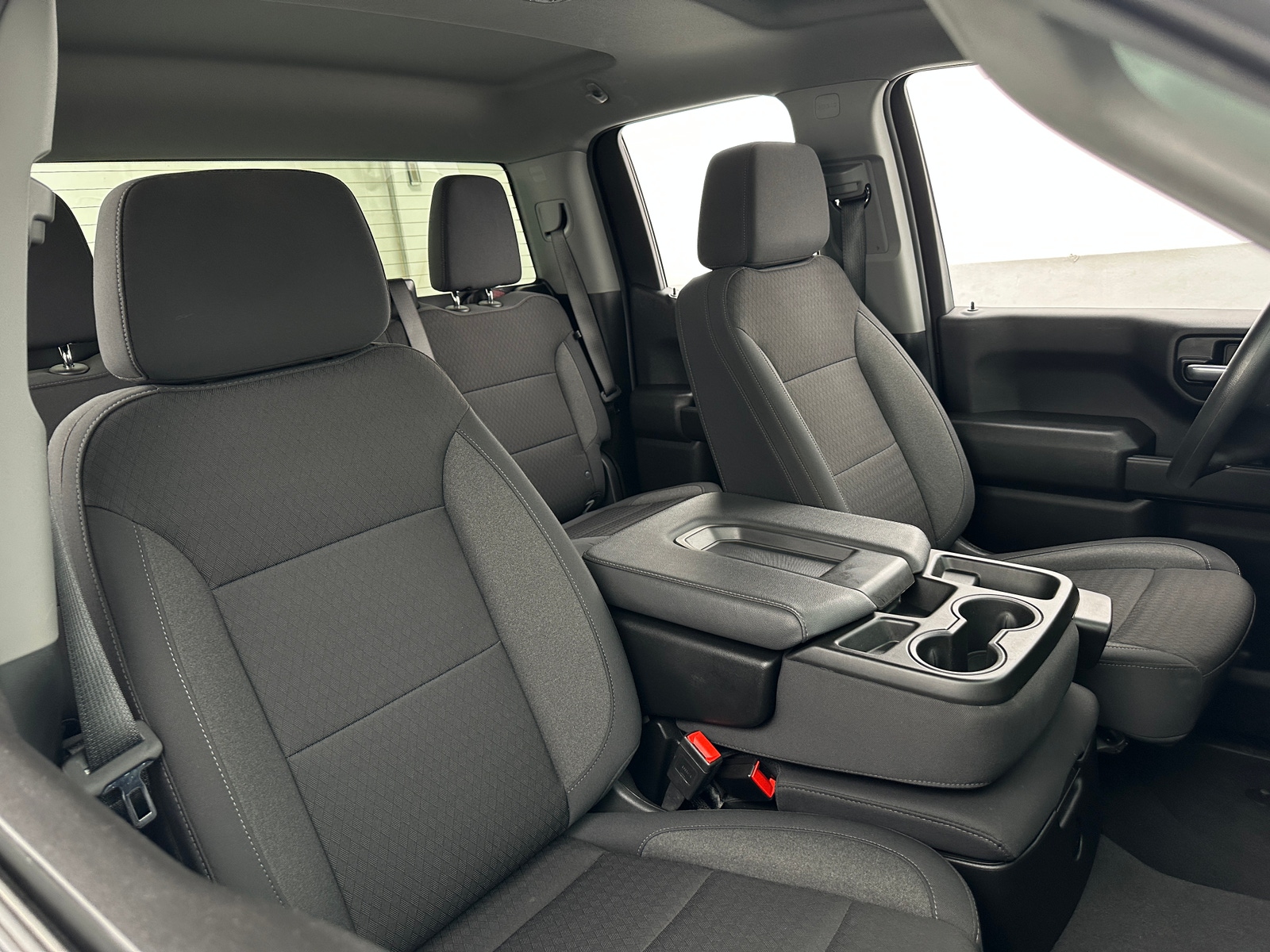 Thumbnail: 2025 Chevrolet Silverado 1500 - 2