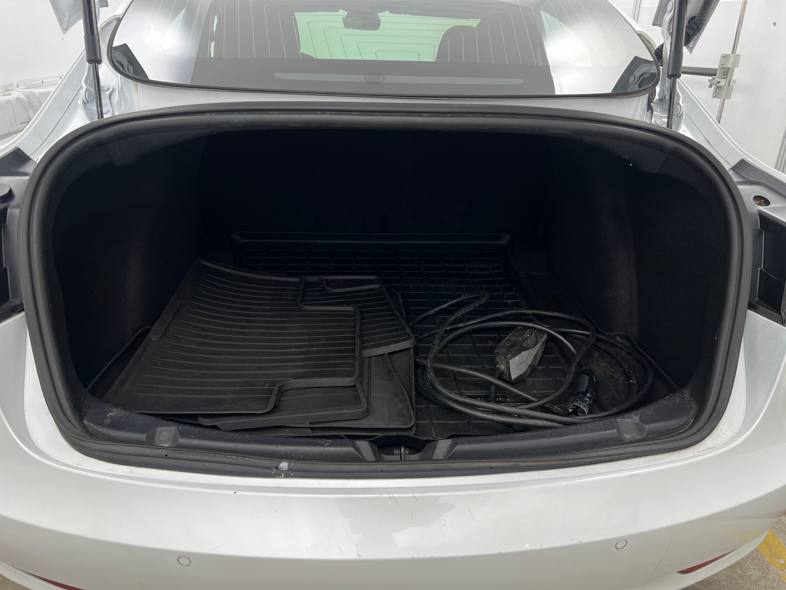 Thumbnail: 2020 Tesla Model 3 - 6