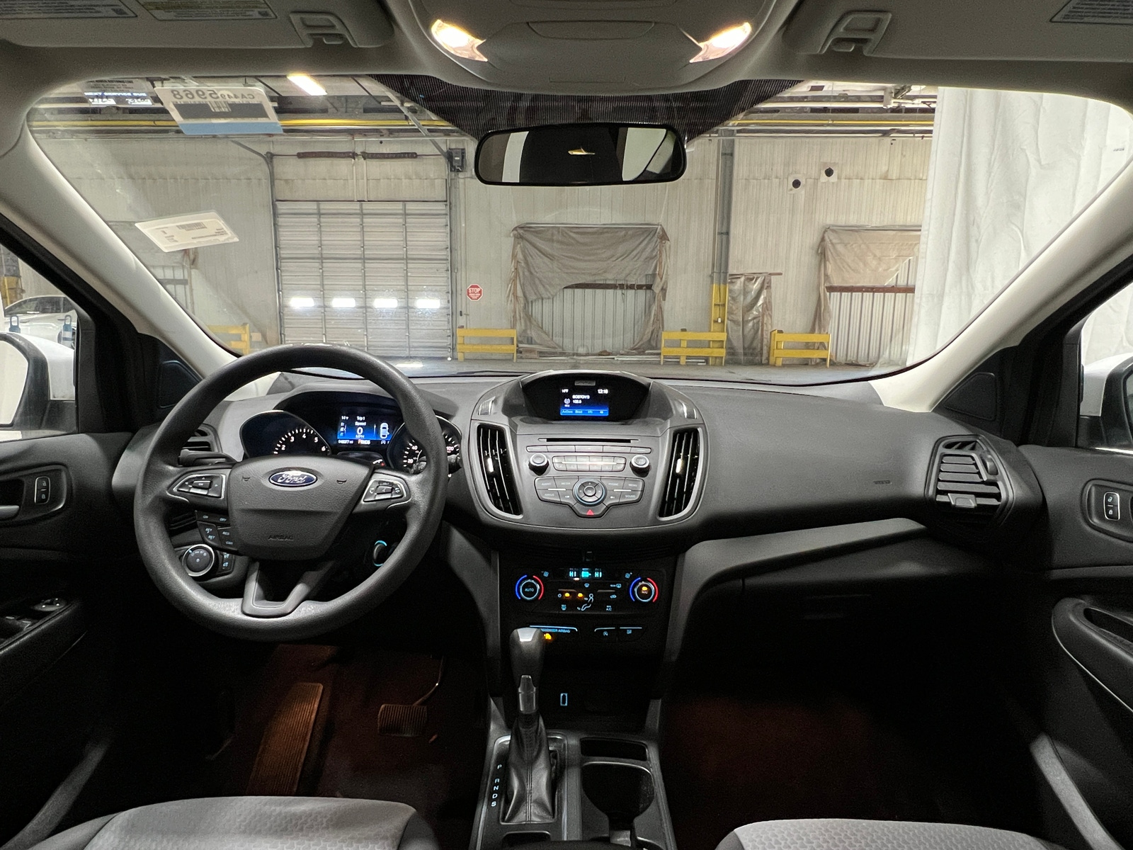 Thumbnail: 2017 Ford Escape - 3