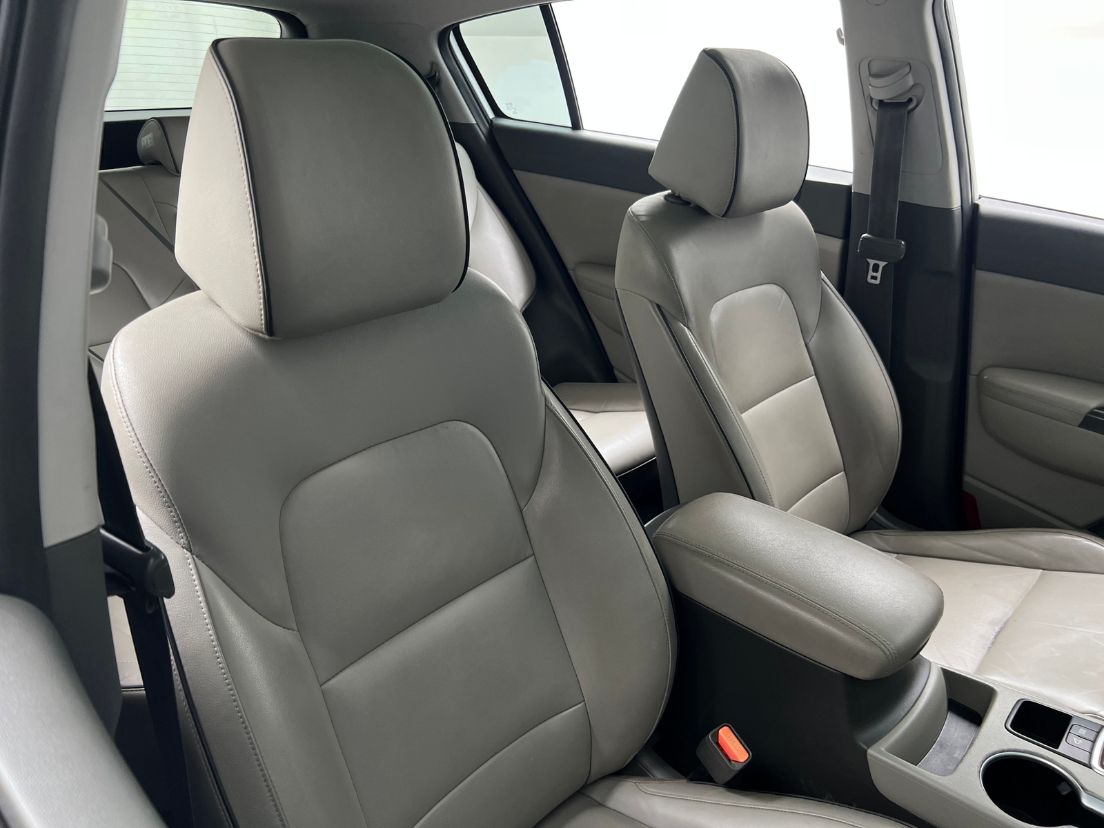 Thumbnail: 2017 Kia Sportage - 2