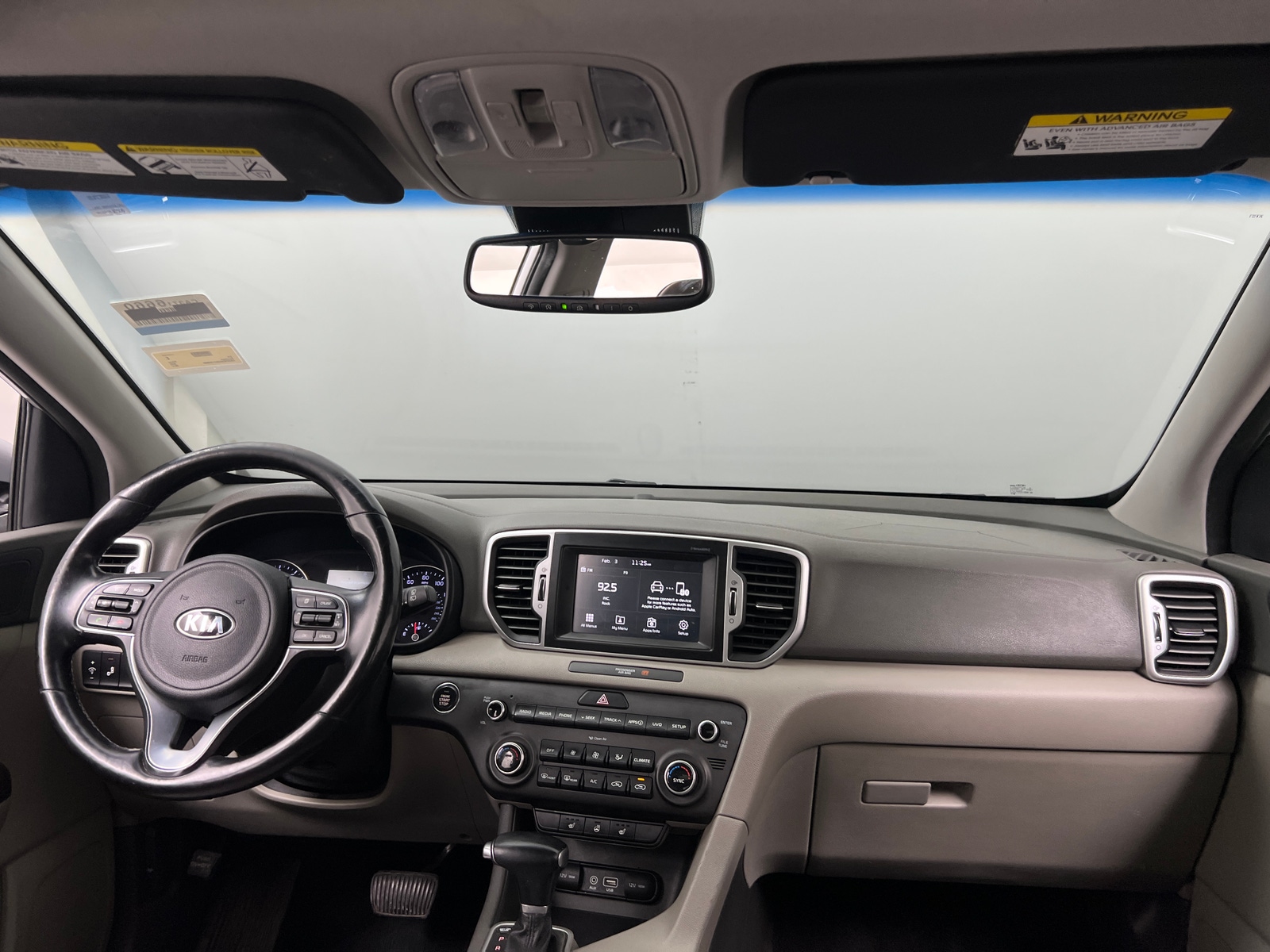 Thumbnail: 2017 Kia Sportage - 3