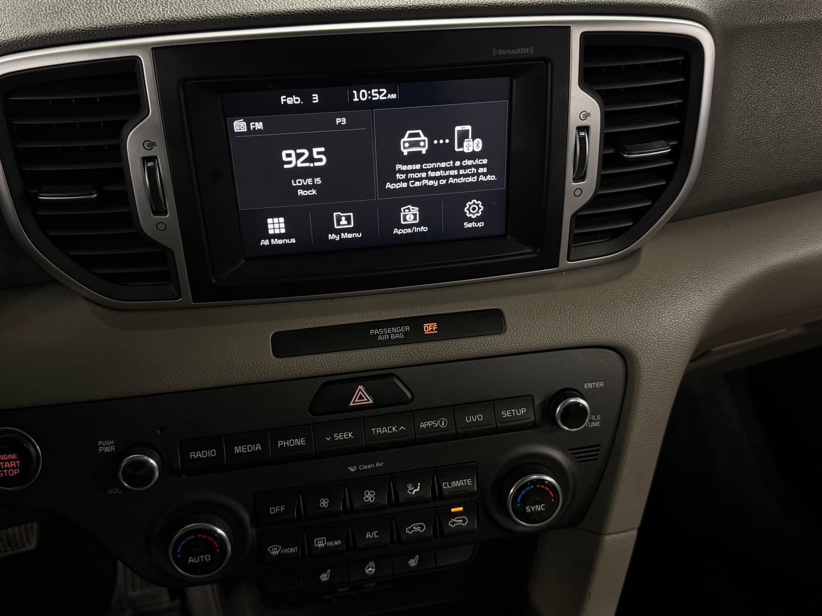 Thumbnail: 2017 Kia Sportage - 4