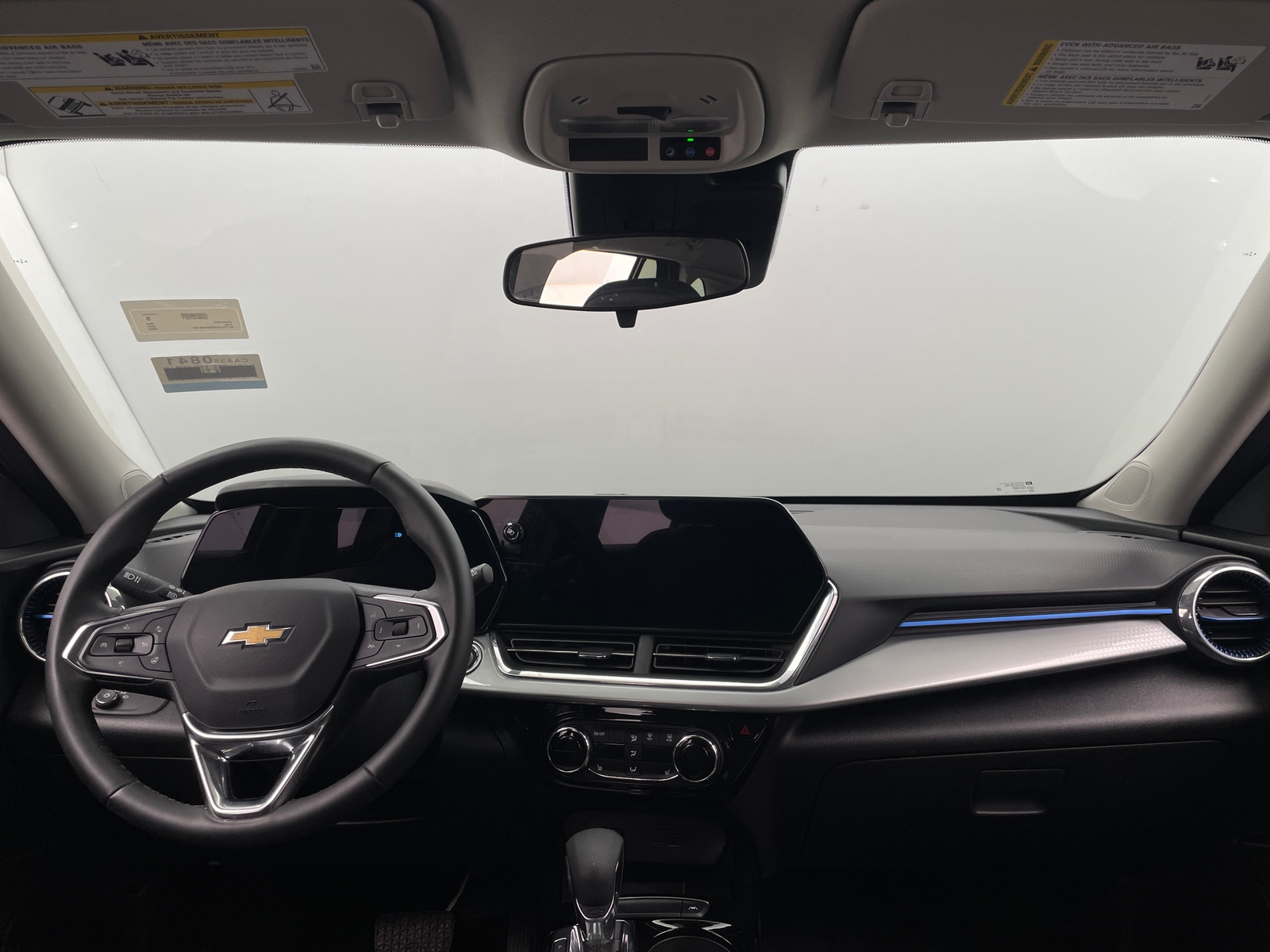 Thumbnail: 2025 Chevrolet Trax - 3
