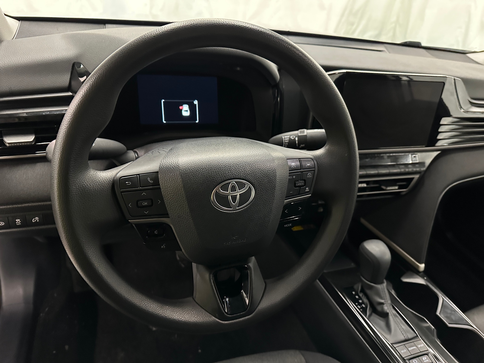 Thumbnail: 2025 Toyota Camry - 5