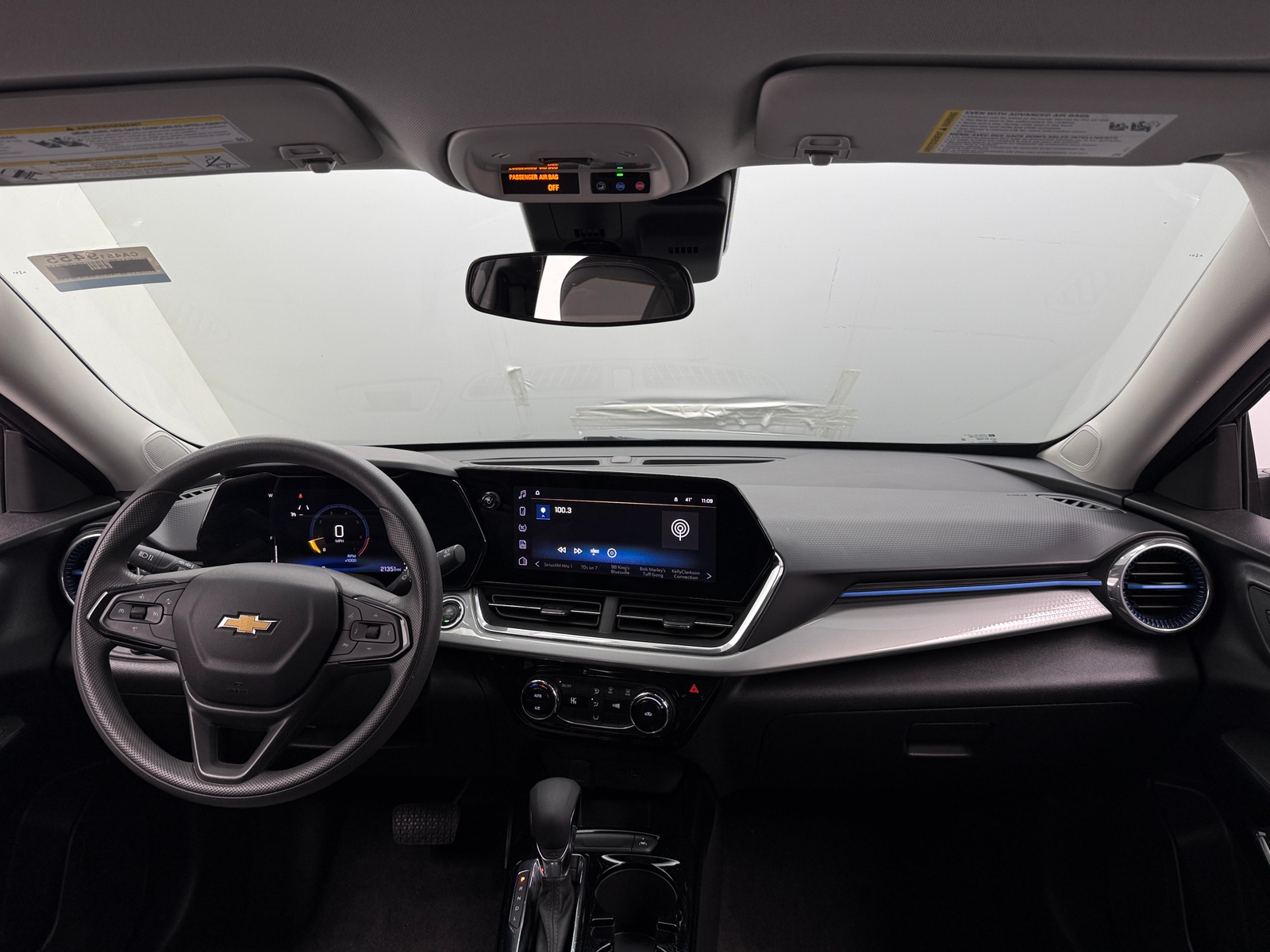 Thumbnail: 2025 Chevrolet Trax - 3