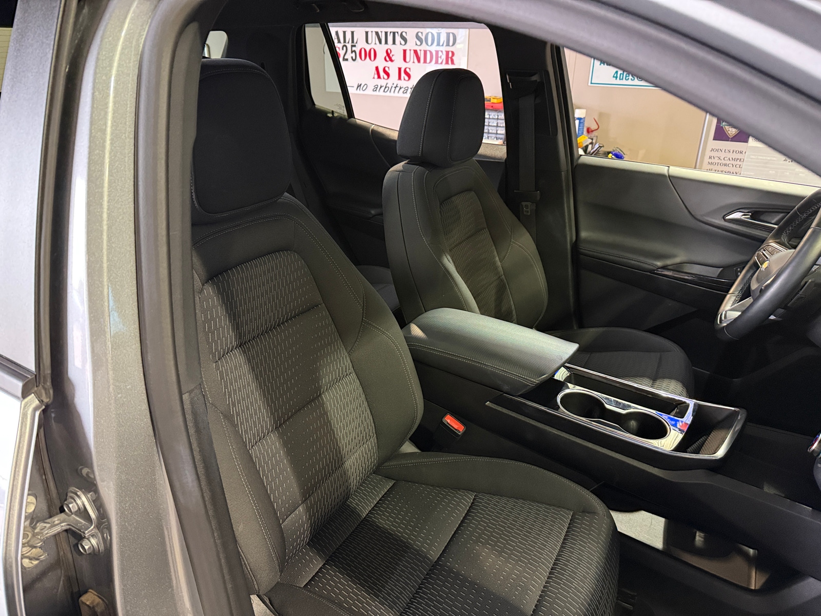 Thumbnail: 2025 Chevrolet Equinox - 2