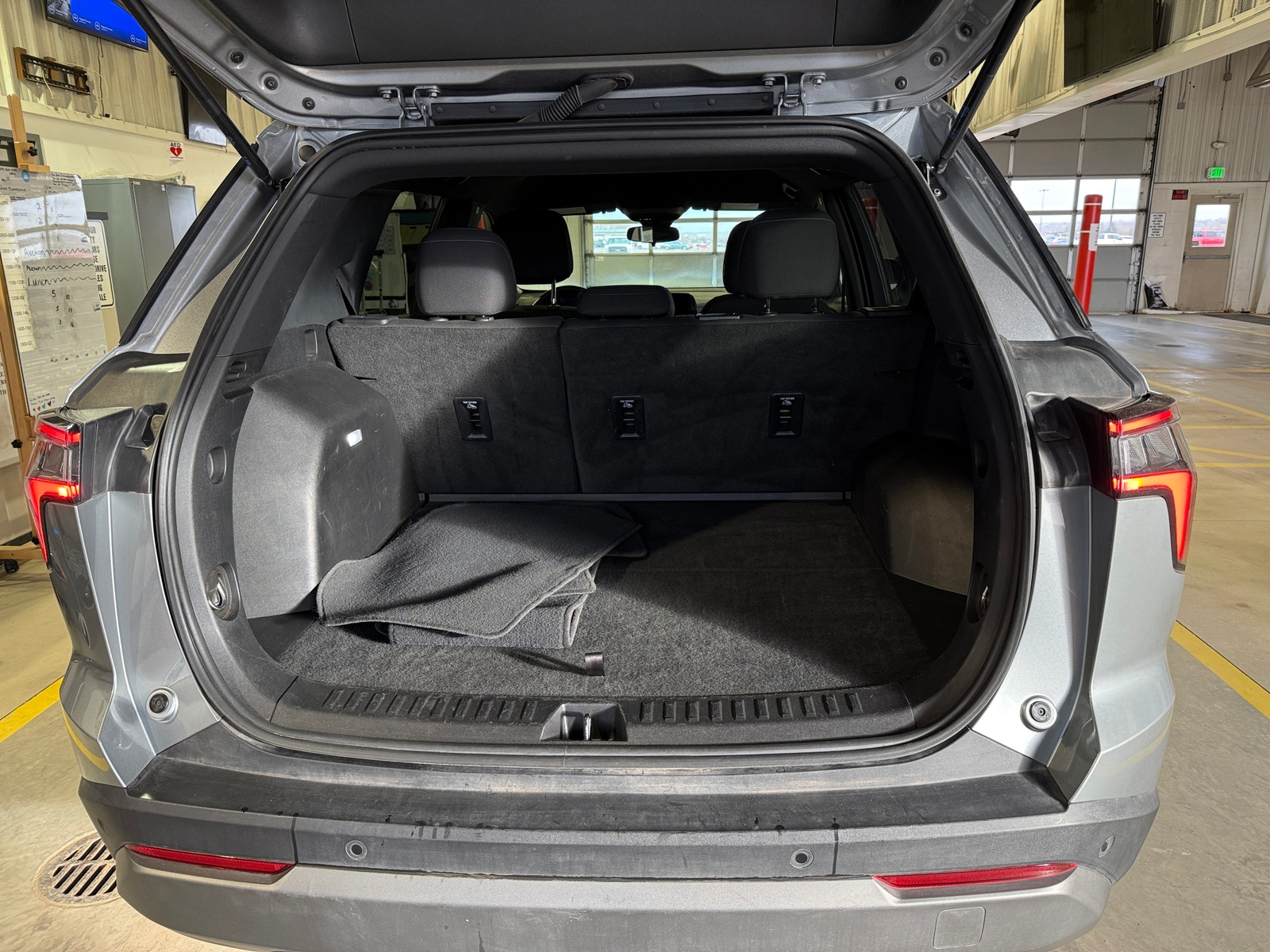 Thumbnail: 2025 Chevrolet Equinox - 7