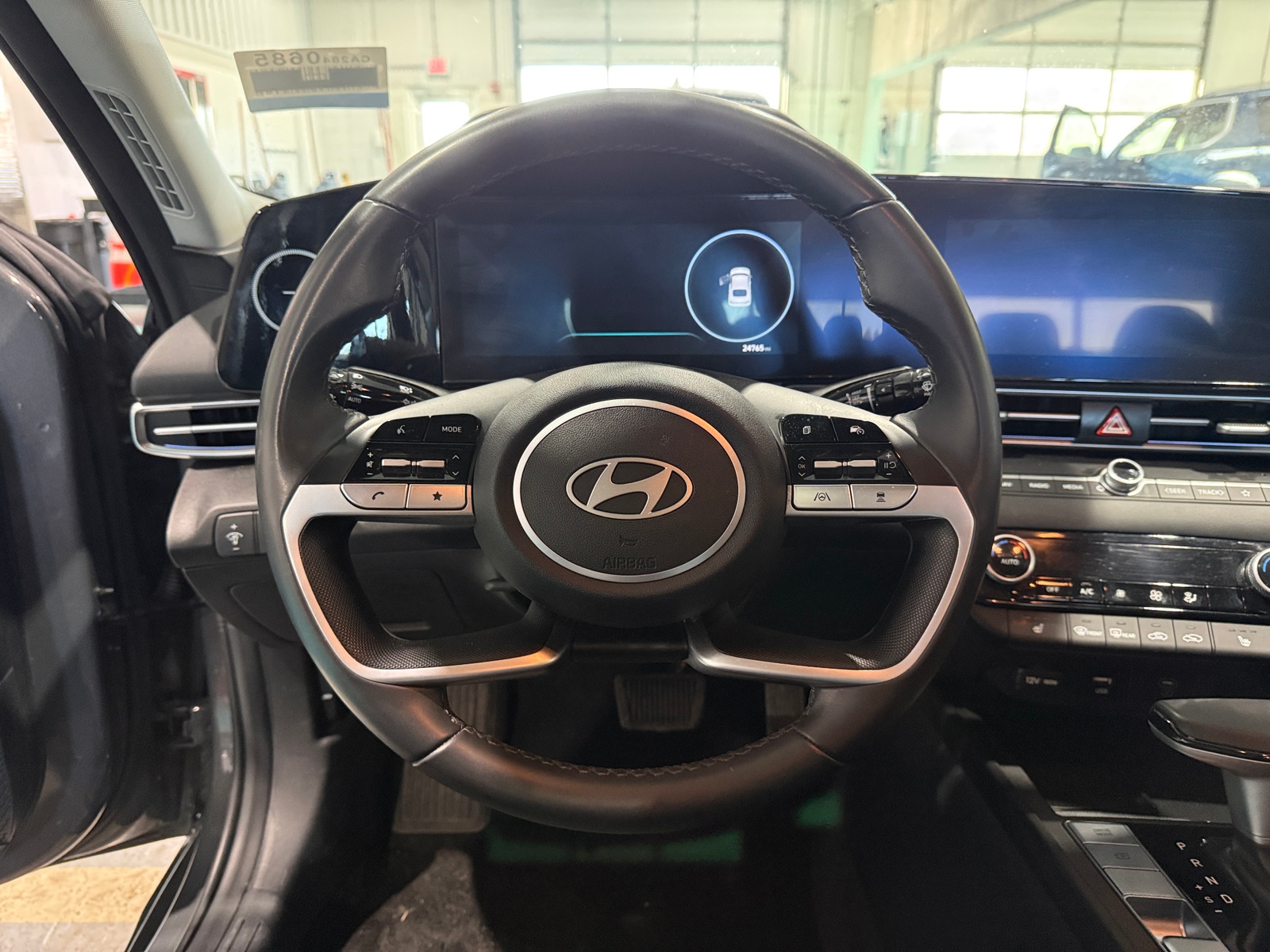 Thumbnail: 2025 Hyundai Elantra - 5