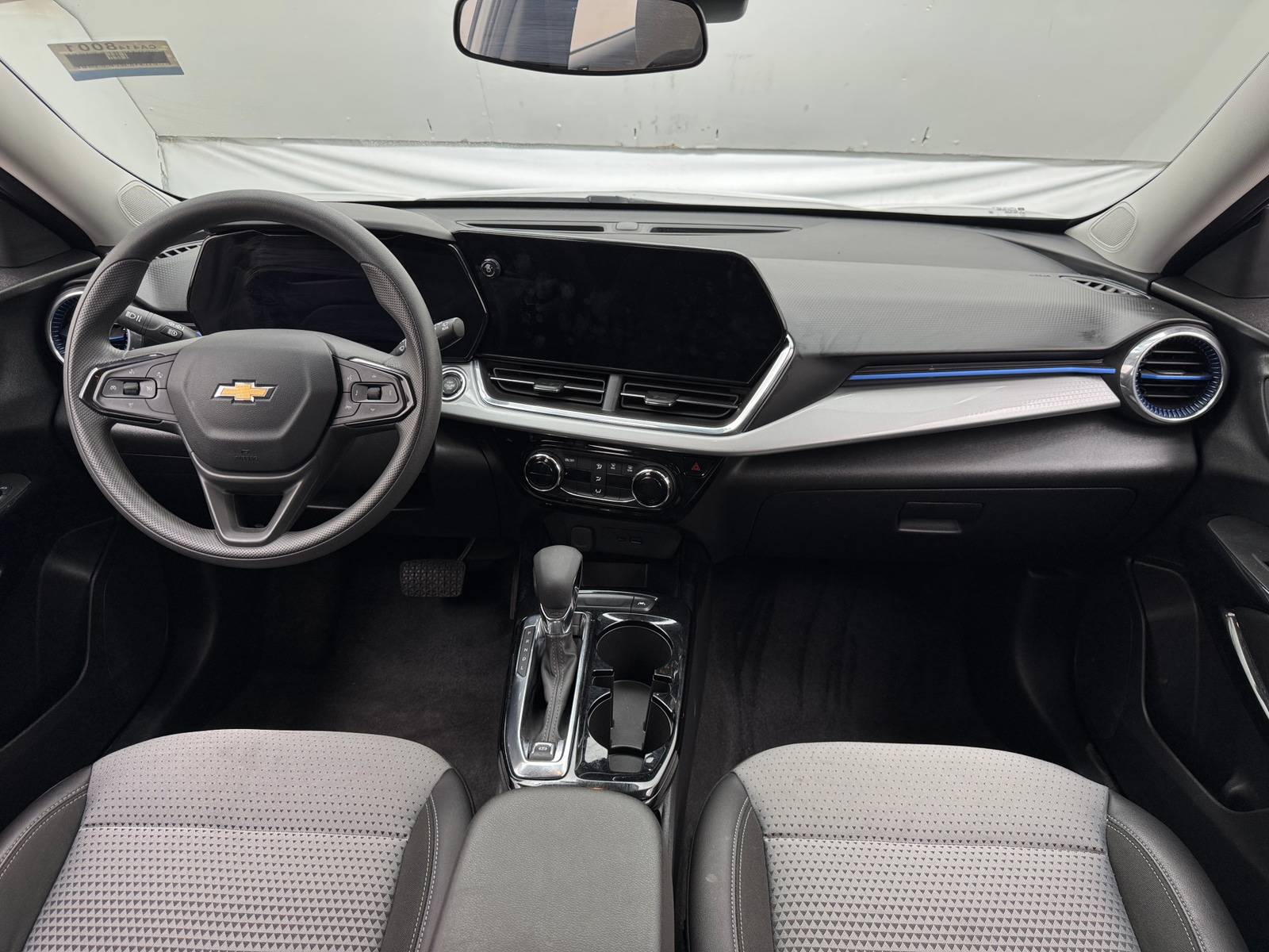 Thumbnail: 2025 Chevrolet Trax - 3