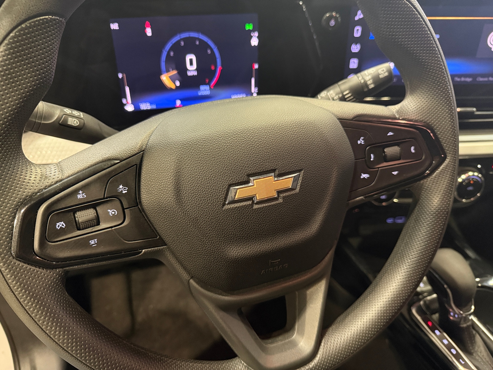 Thumbnail: 2025 Chevrolet Trax - 5