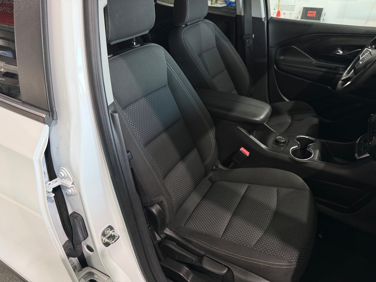 Thumbnail: 2024 GMC Terrain - 2