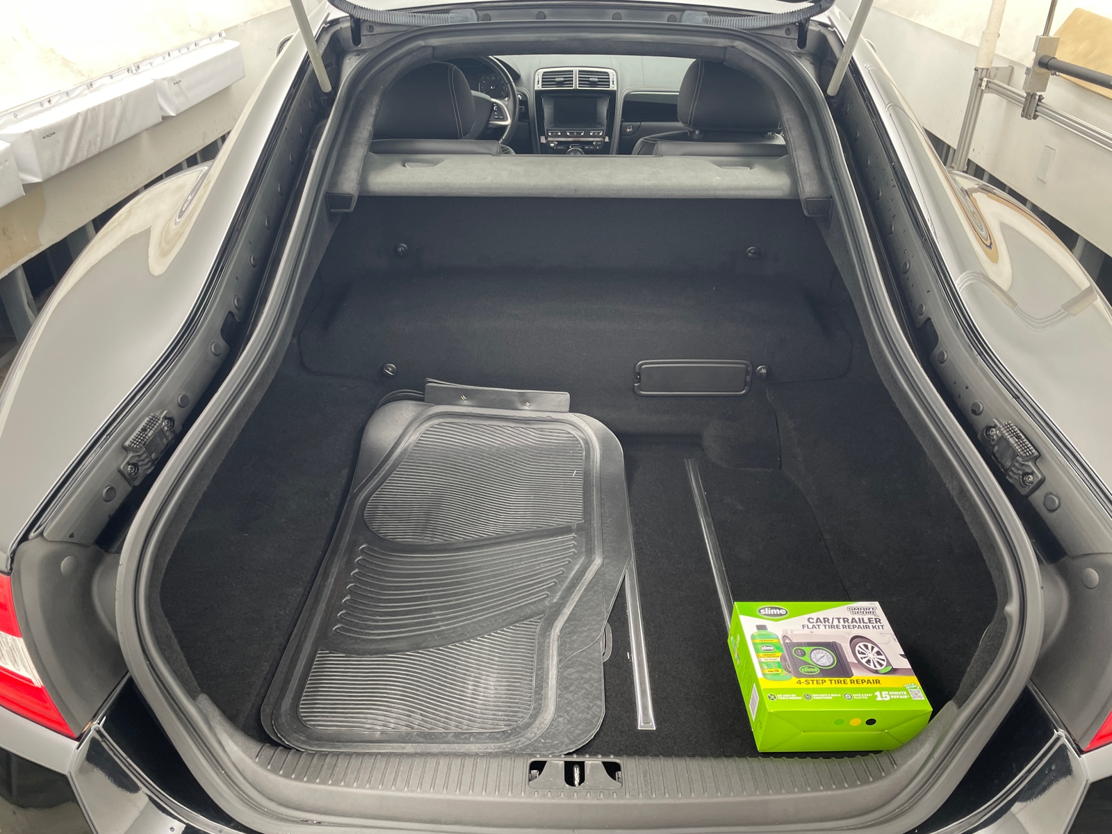 Thumbnail: 2012 Jaguar XK - 4