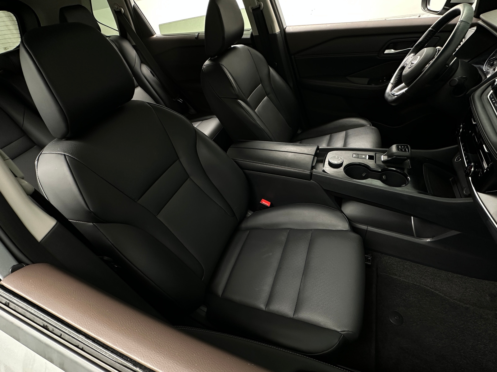 Thumbnail: 2023 Nissan Rogue - 2