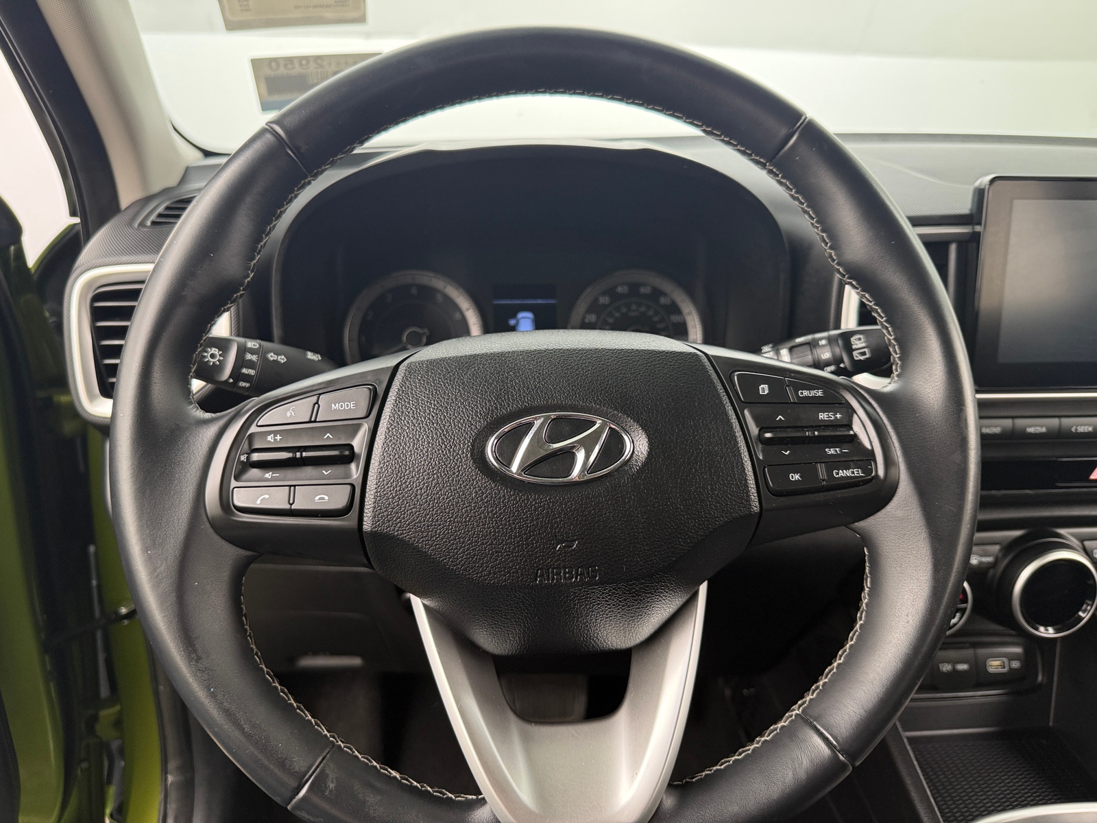 Thumbnail: 2022 Hyundai Venue - 5