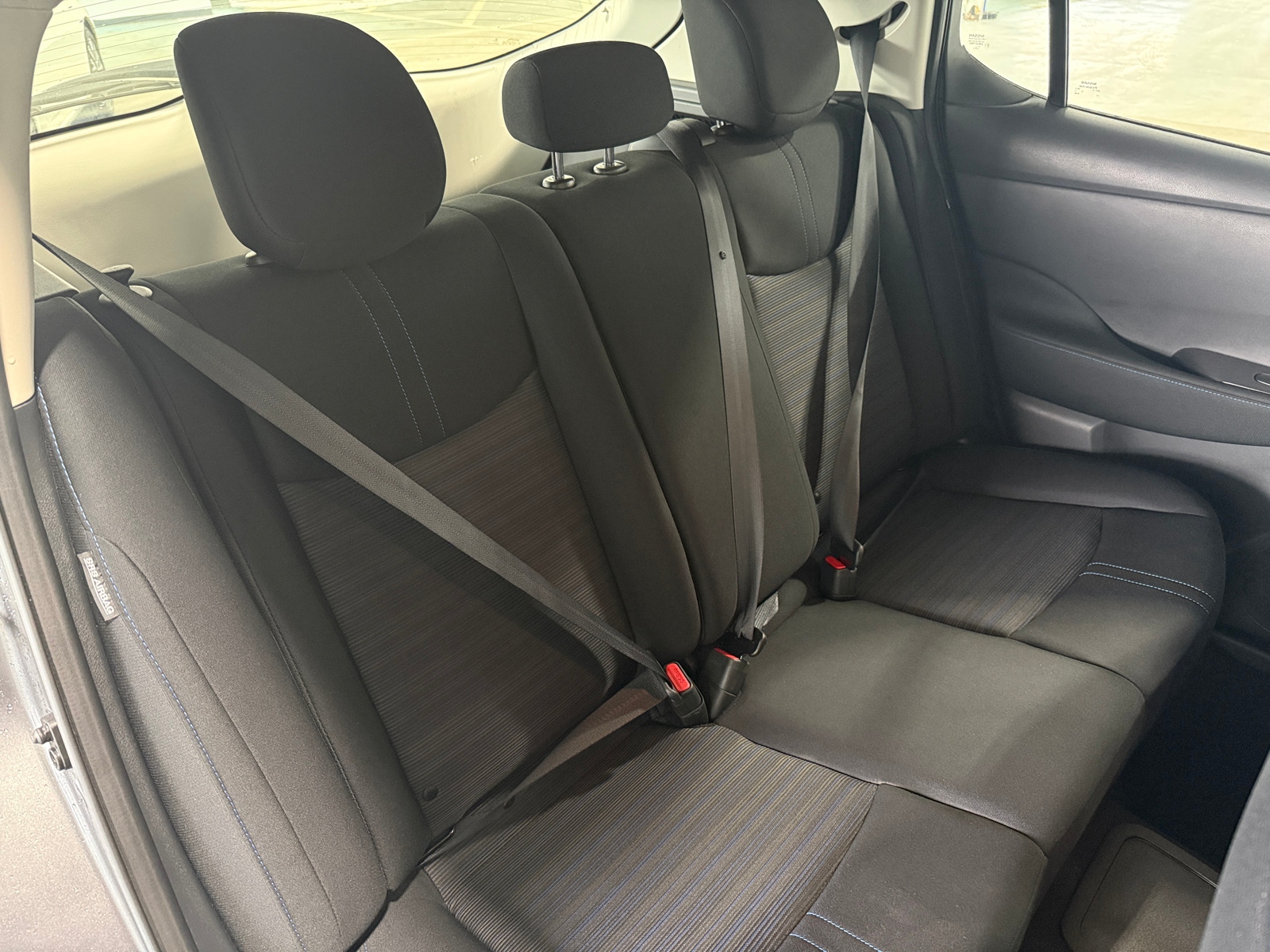 Thumbnail: 2022 Nissan Leaf - 6