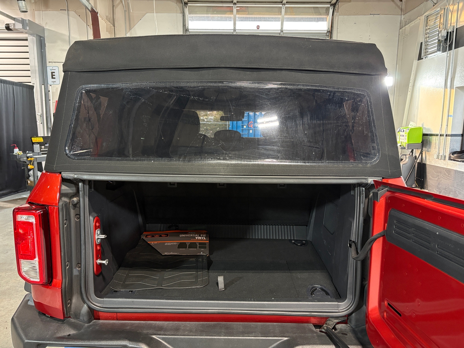 Thumbnail: 2023 Ford Bronco - 7