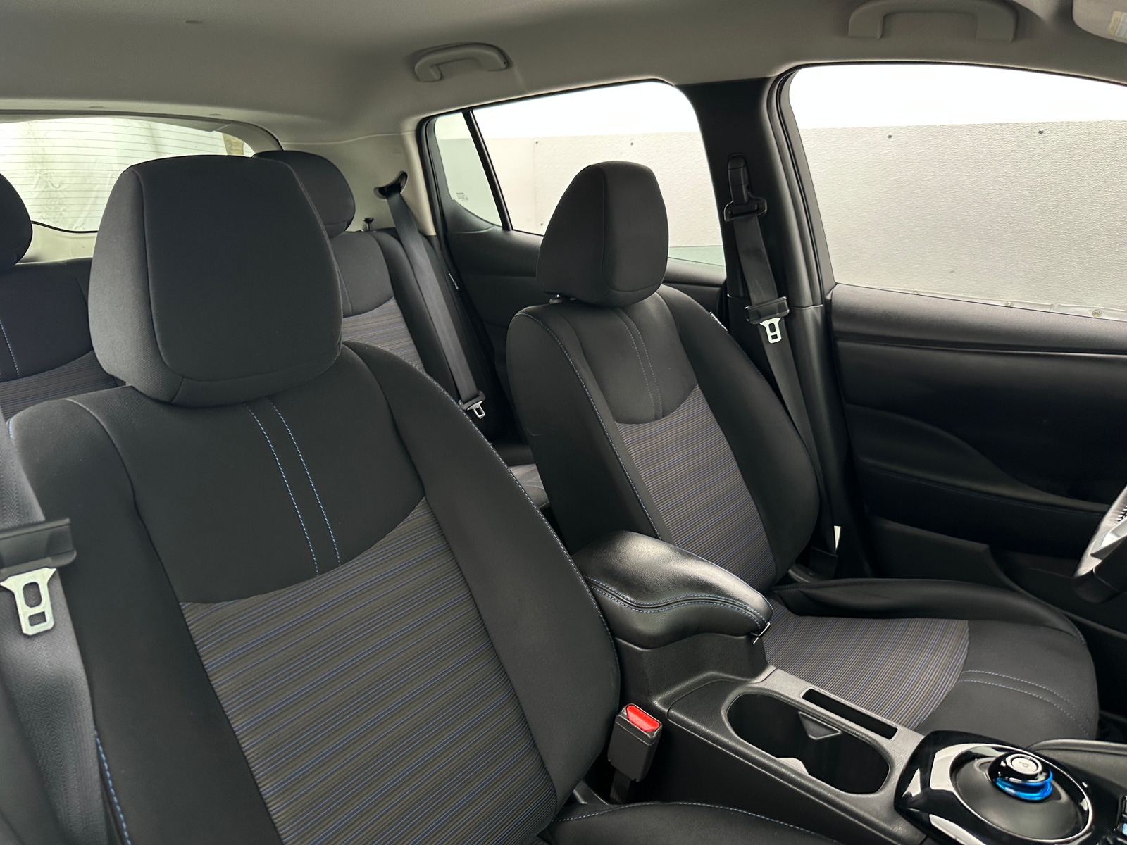 Thumbnail: 2020 Nissan Leaf - 2