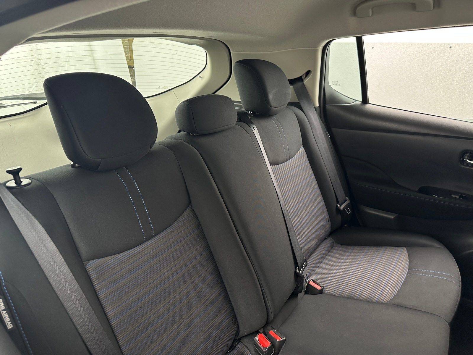 Thumbnail: 2020 Nissan Leaf - 6