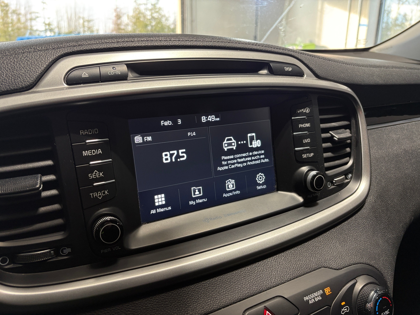 Thumbnail: 2018 Kia Sorento - 4