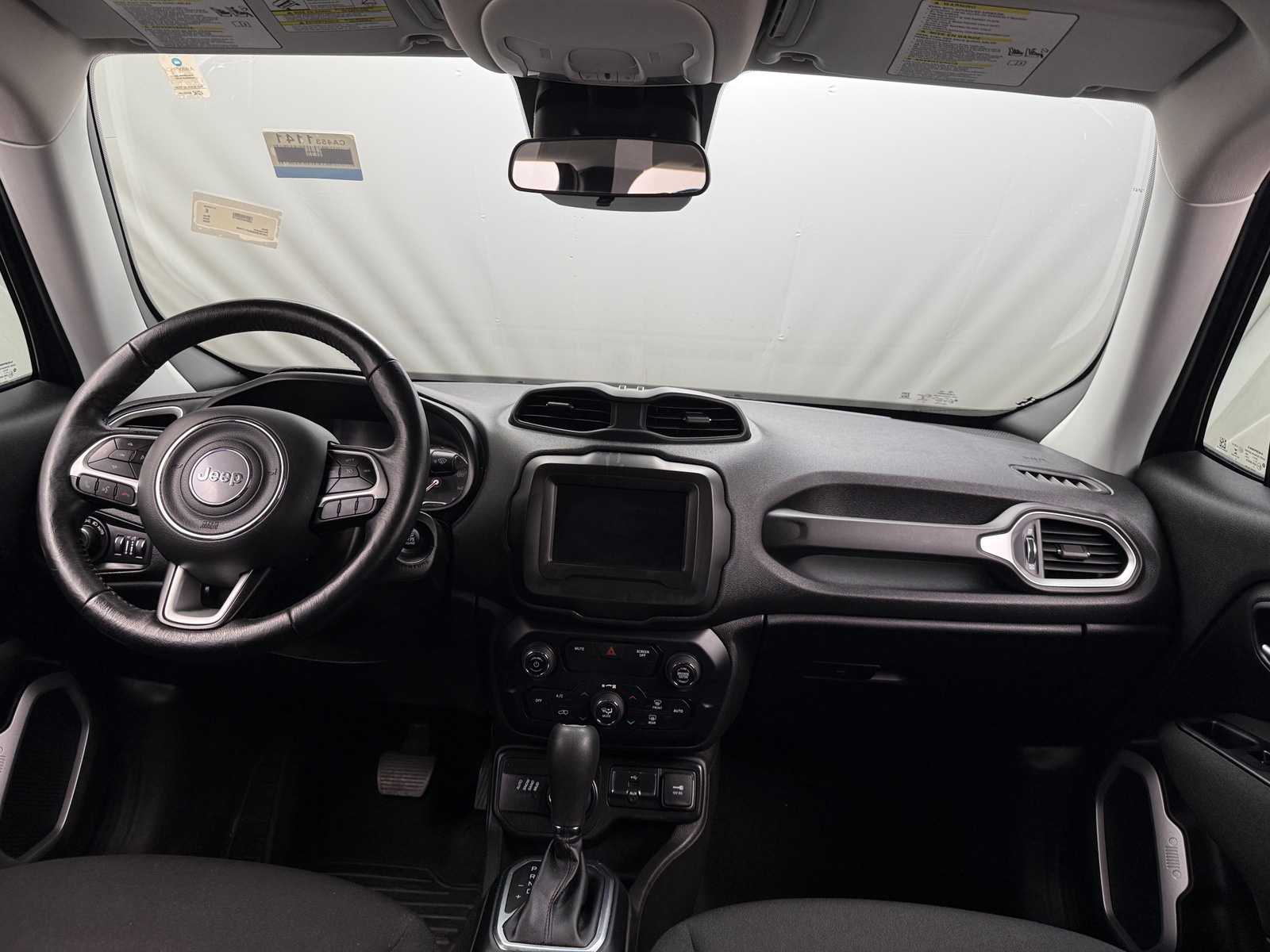 Thumbnail: 2020 Jeep Renegade - 3