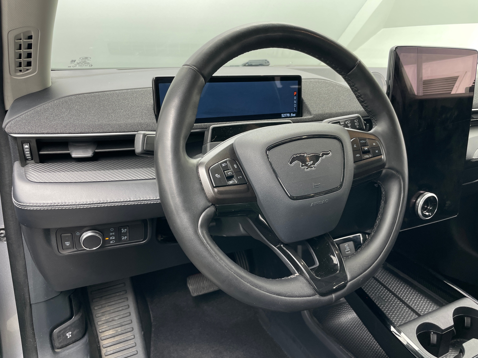 Thumbnail: 2021 Ford Mustang Mach-E - 4