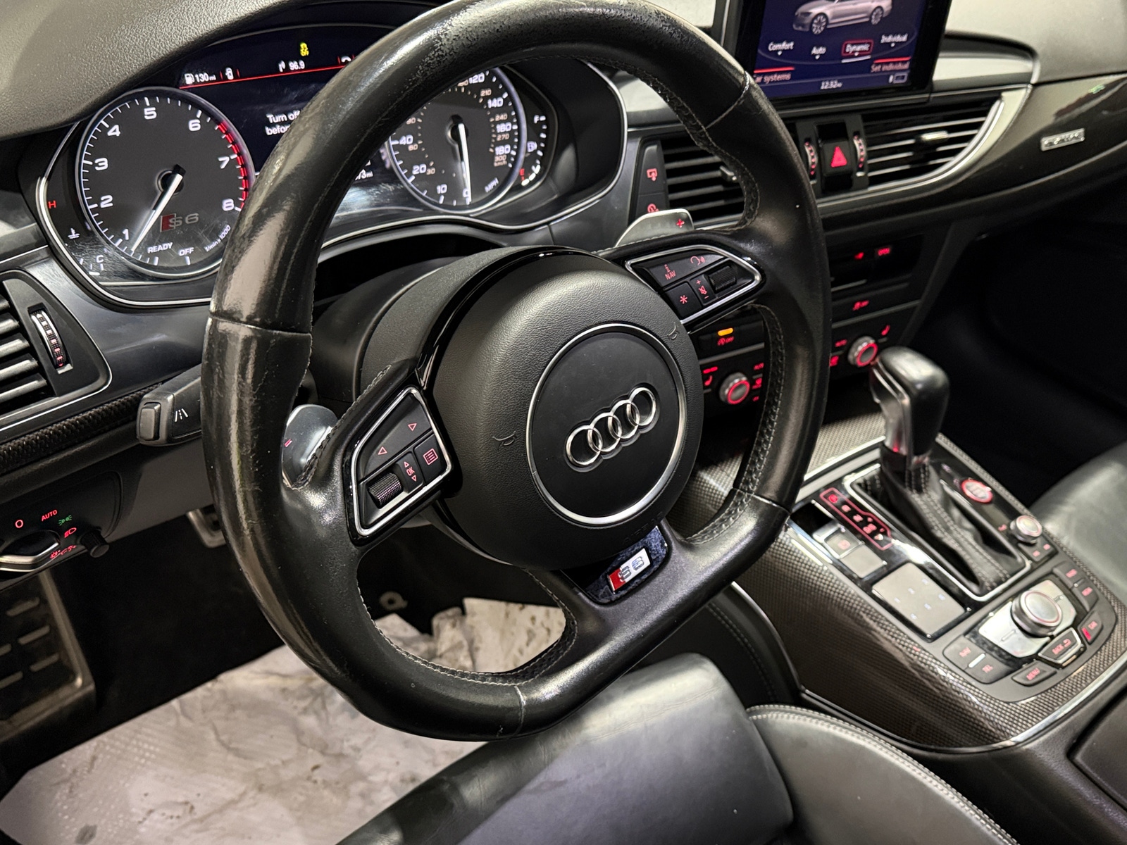 Thumbnail: 2017 Audi S6 - 4