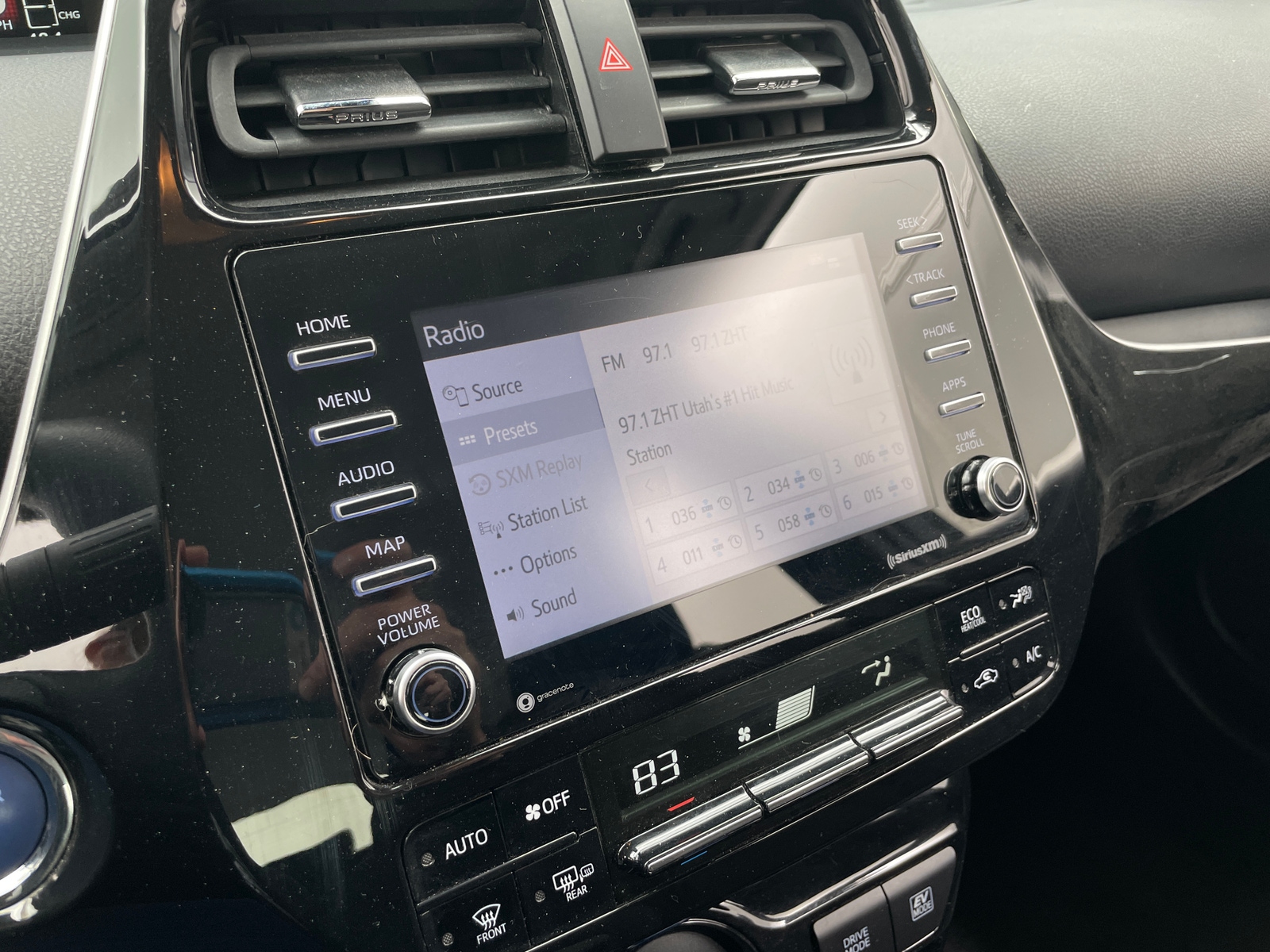 Thumbnail: 2021 Toyota Prius - 4