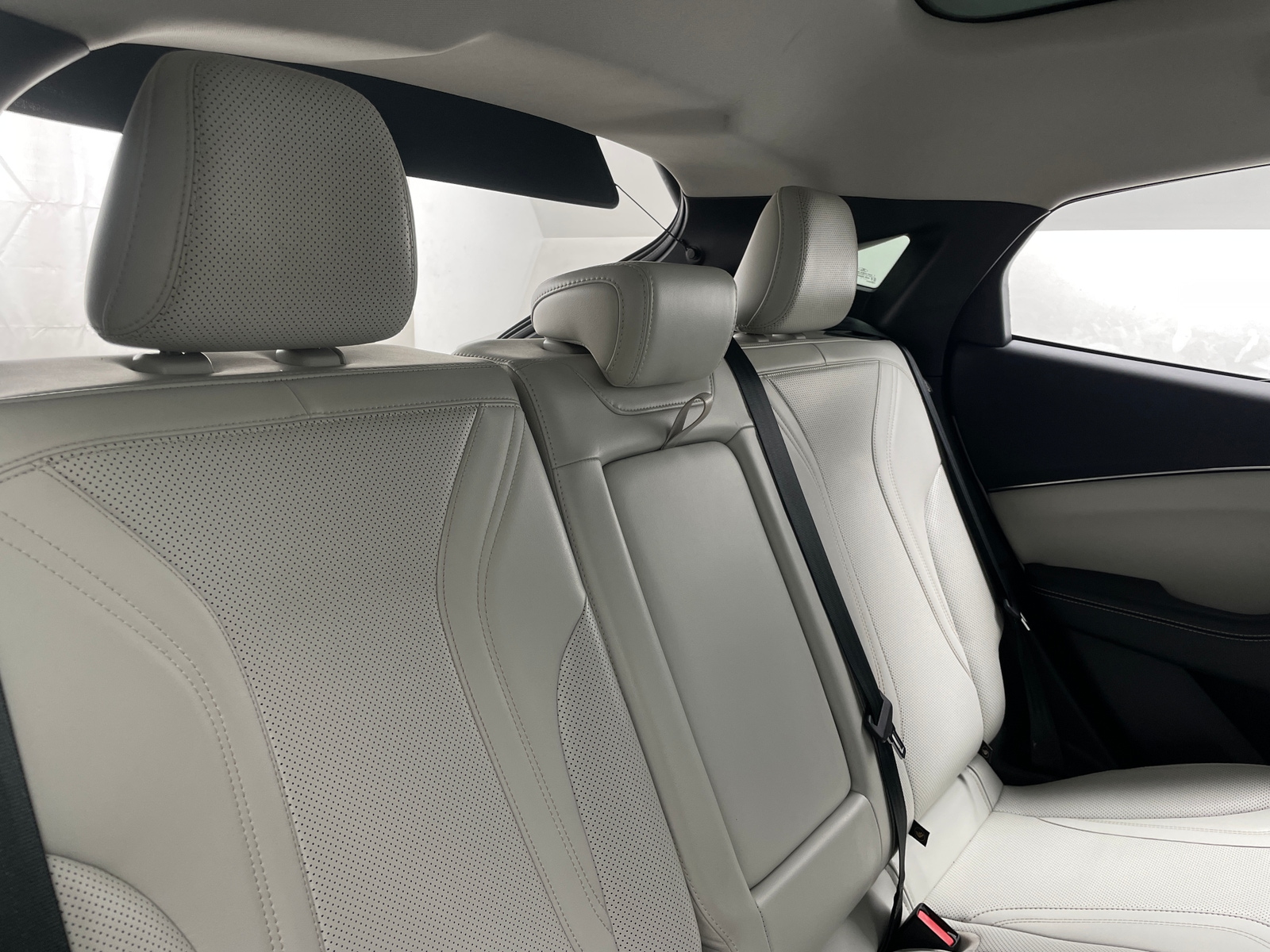 Thumbnail: 2022 Ford Mustang Mach-E - 5