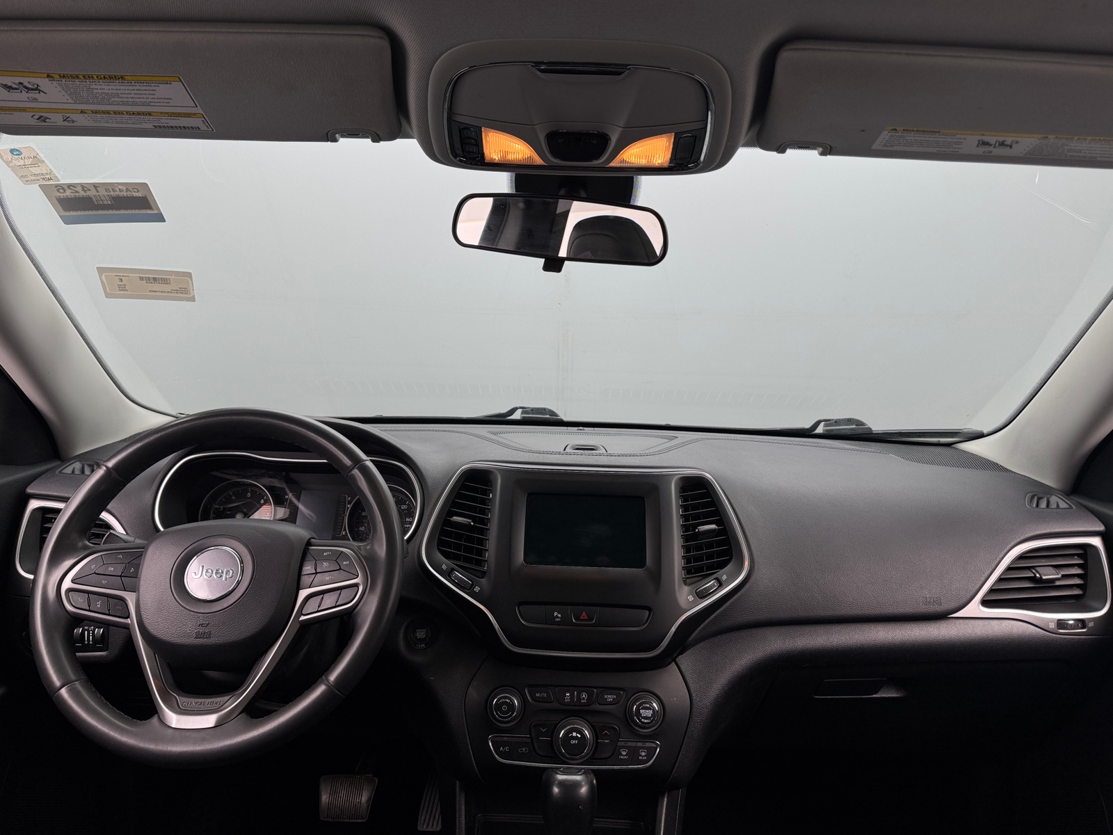 Thumbnail: 2020 Jeep Cherokee - 3