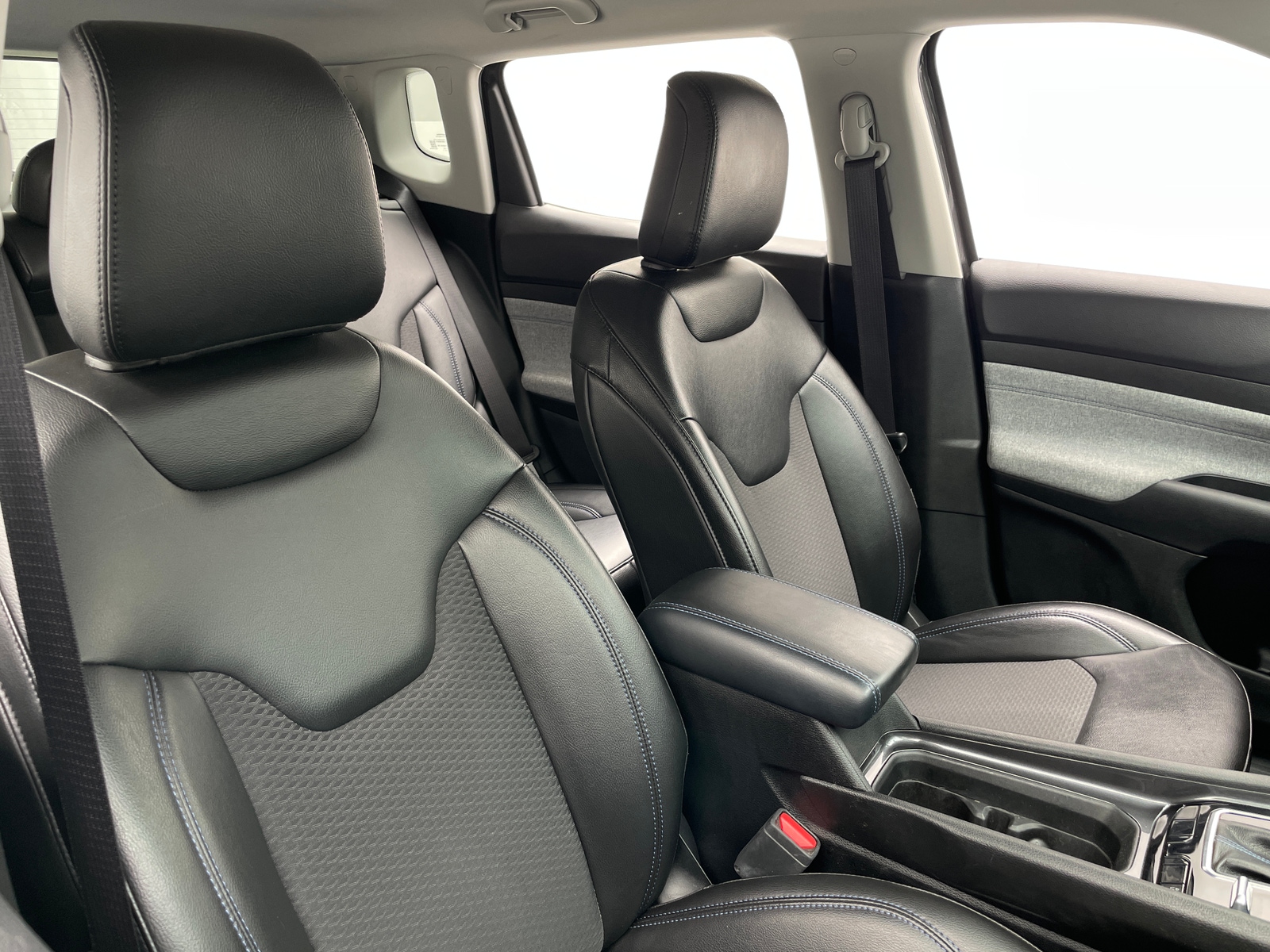 Thumbnail: 2022 Jeep Compass - 2