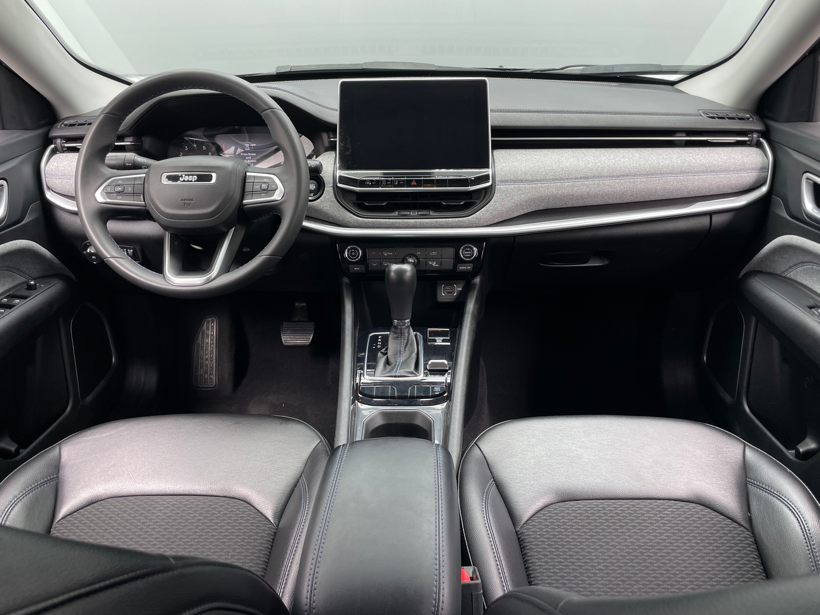 Thumbnail: 2022 Jeep Compass - 3