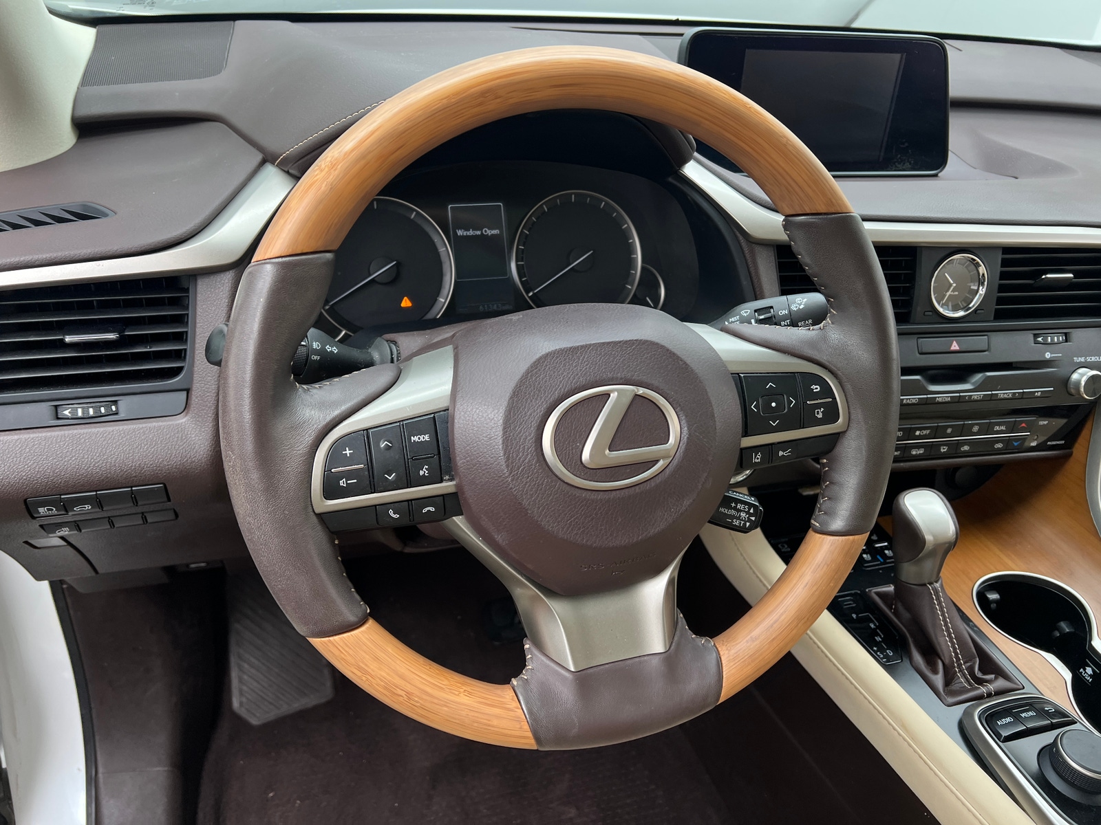 Thumbnail: 2018 Lexus RX - 4