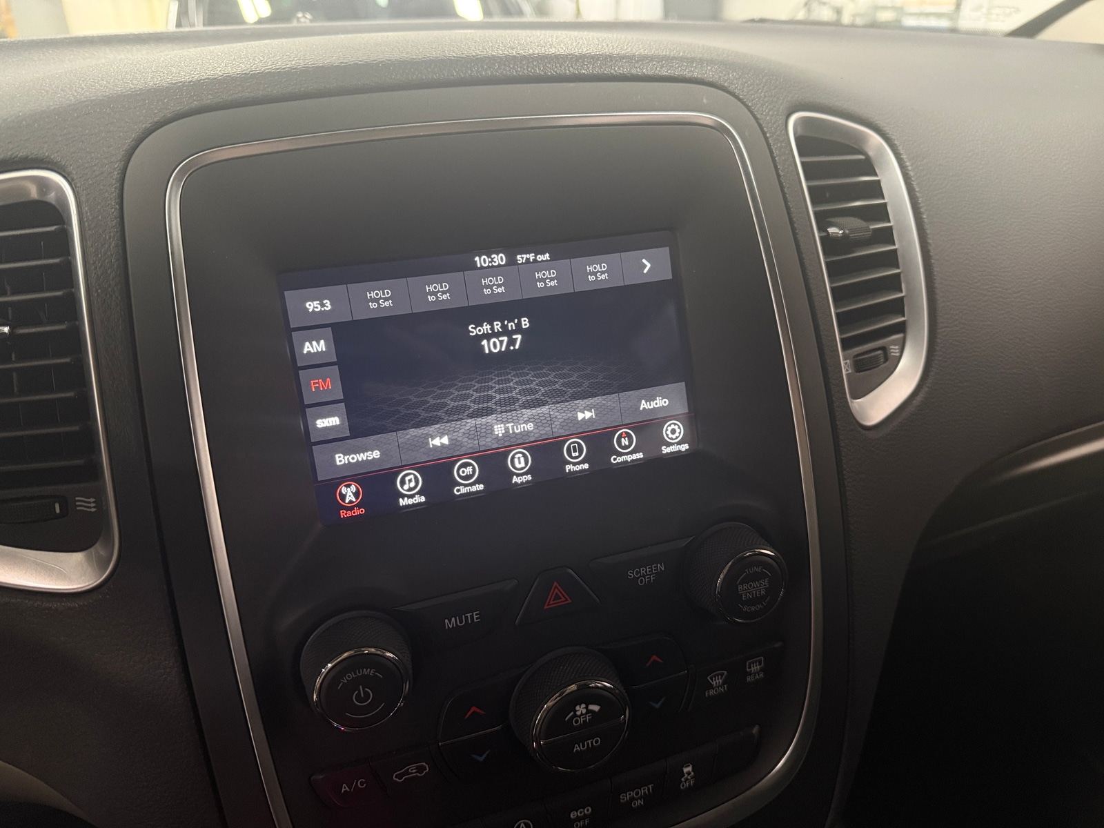 Thumbnail: 2020 Dodge Durango - 4