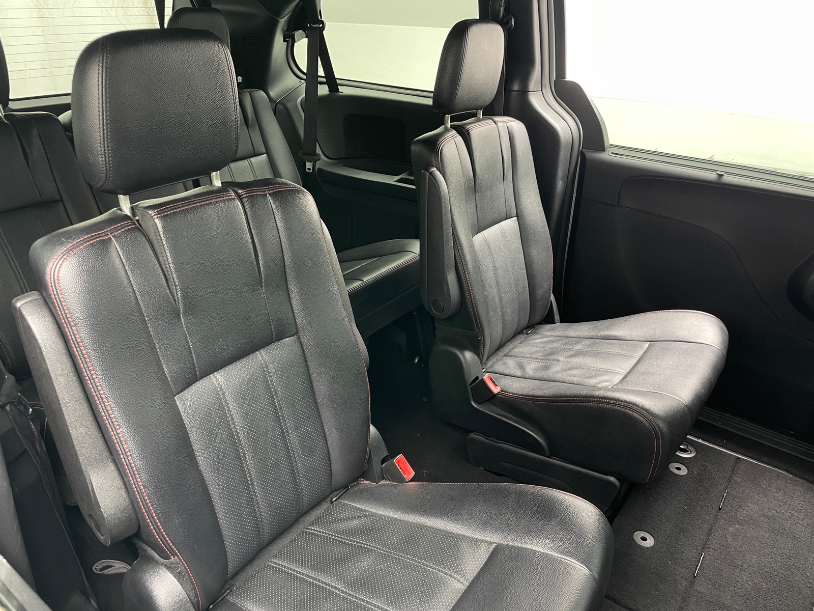 Thumbnail: 2019 Dodge Grand Caravan - 5