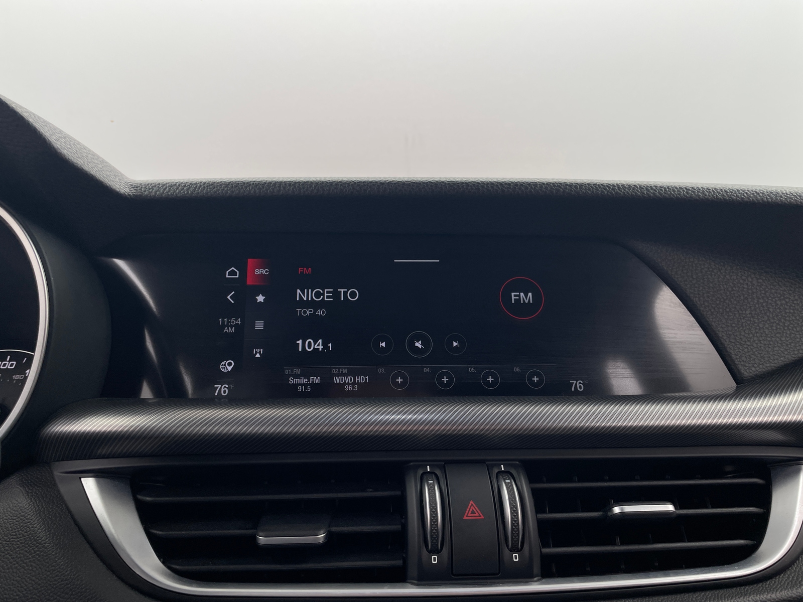 Thumbnail: 2021 Alfa Romeo Stelvio - 3