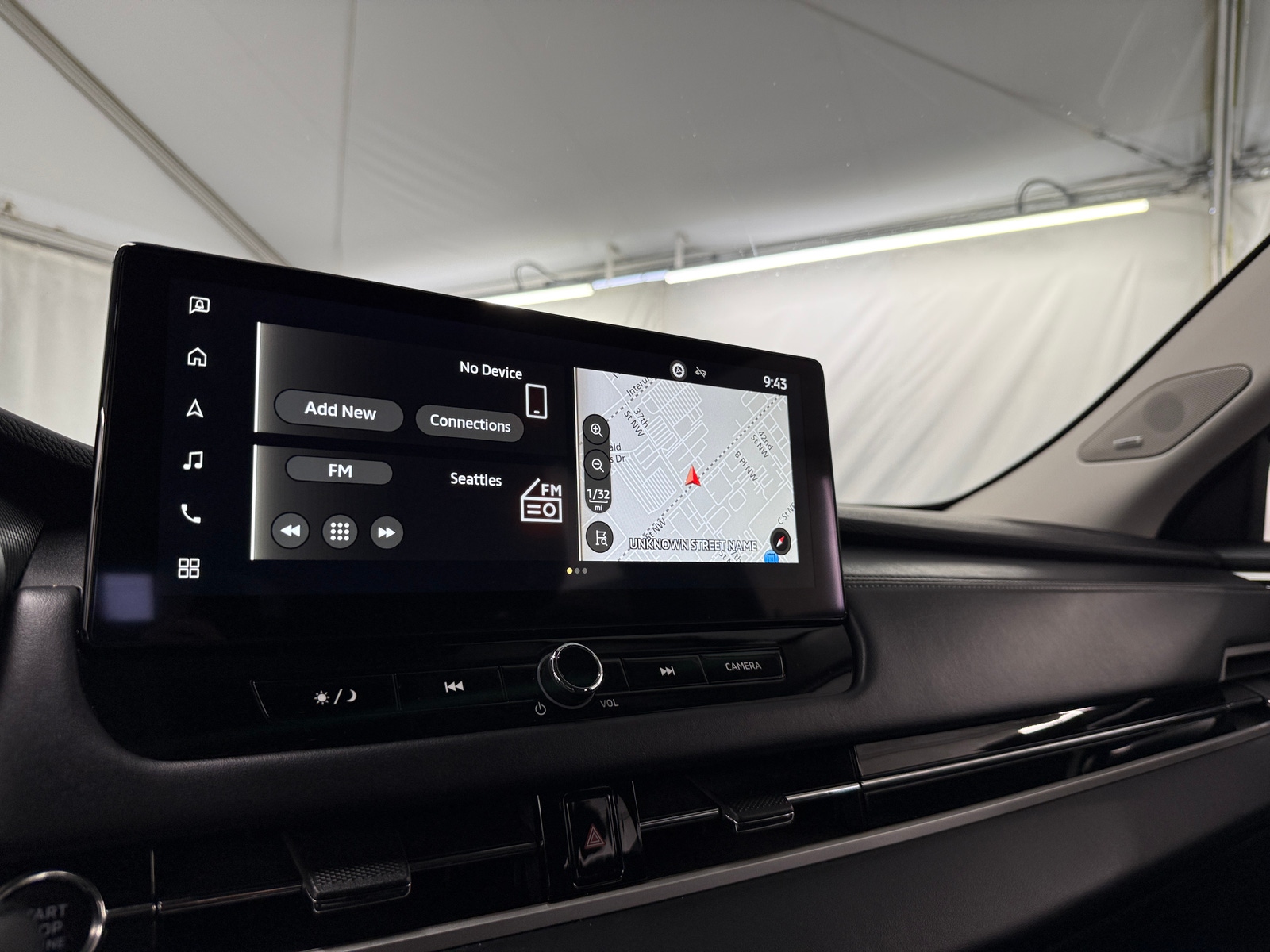 Thumbnail: 2025 Mitsubishi Outlander - 4