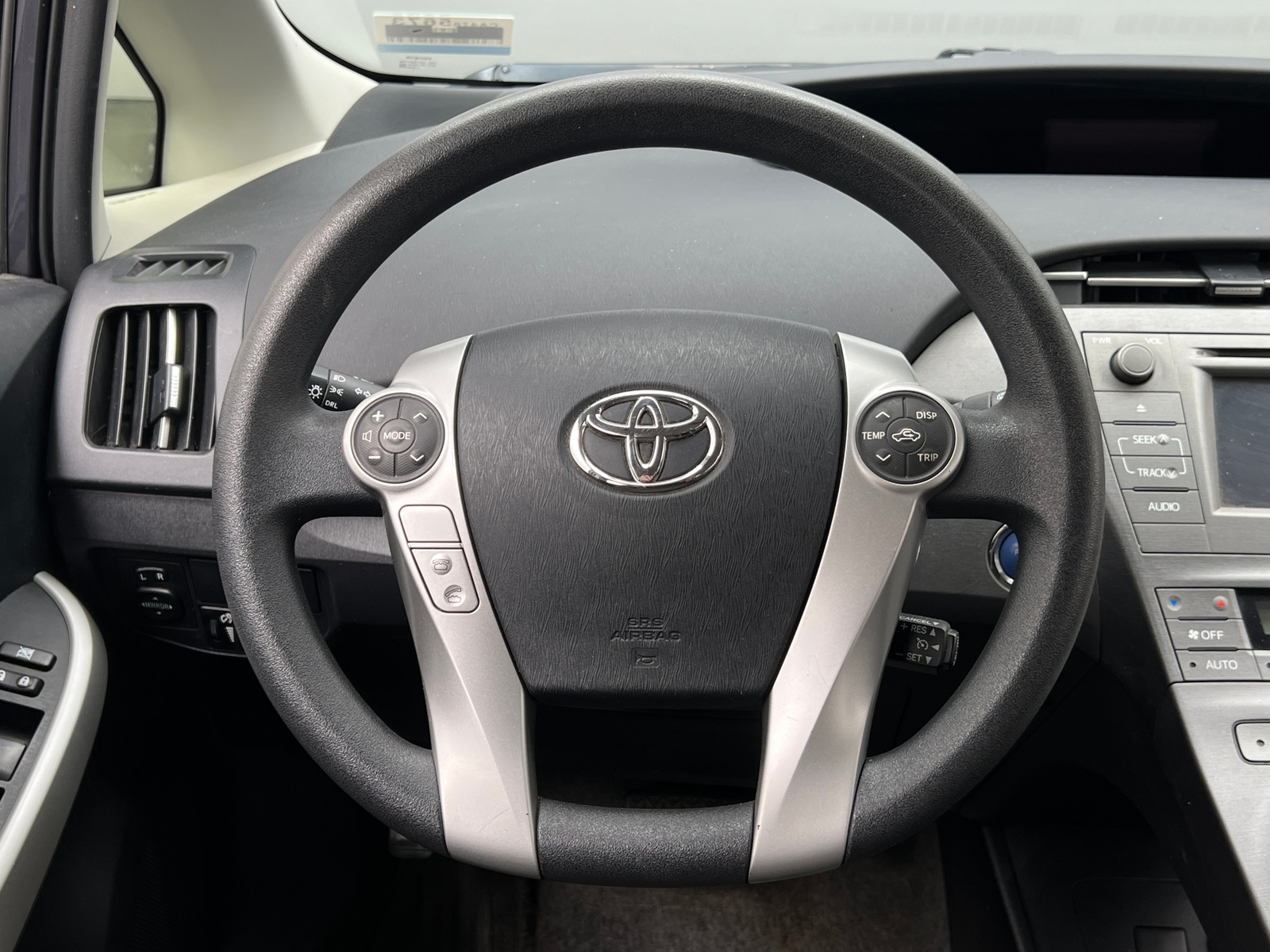 Thumbnail: 2012 Toyota Prius - 5