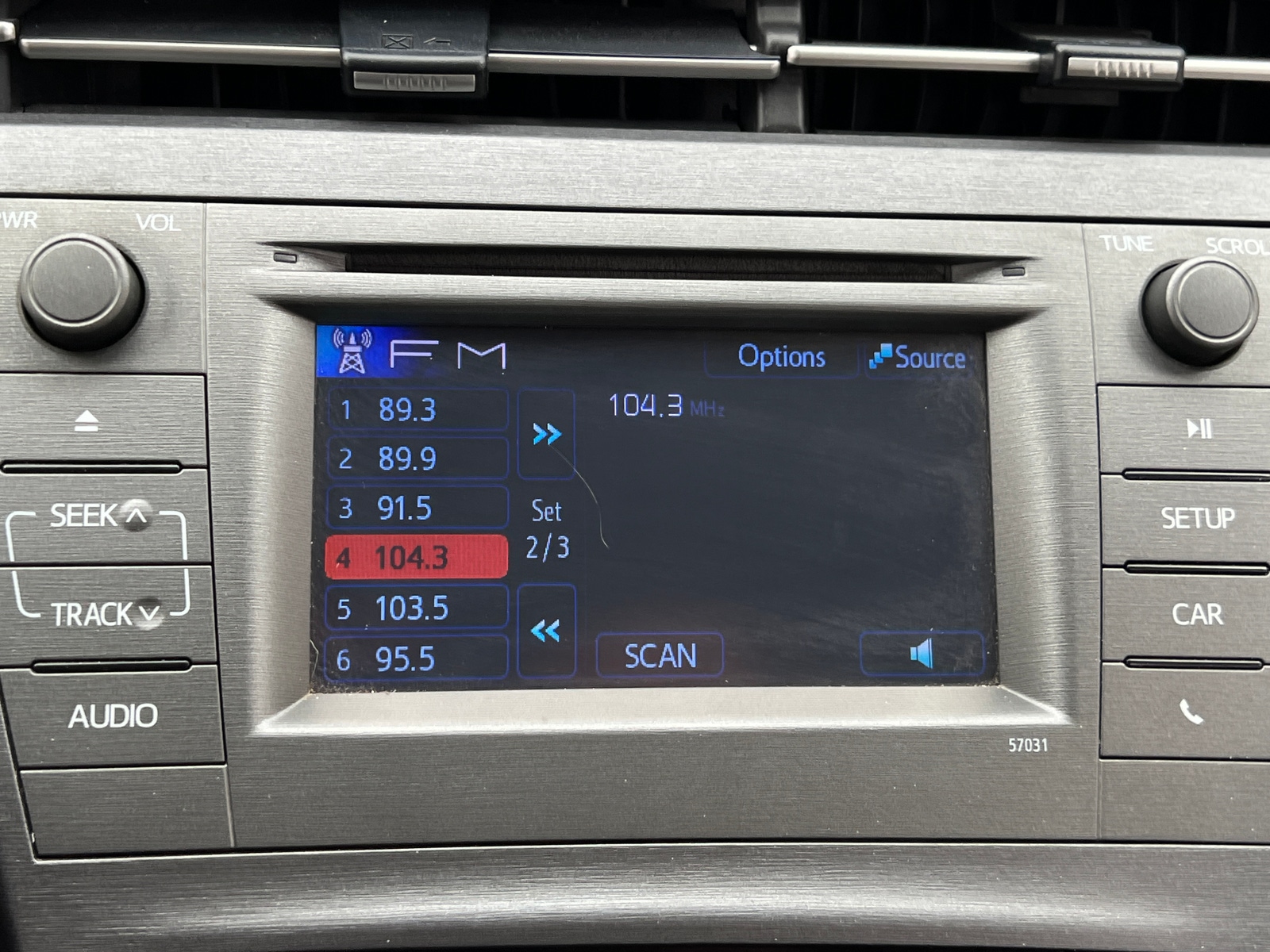 Thumbnail: 2012 Toyota Prius - 4