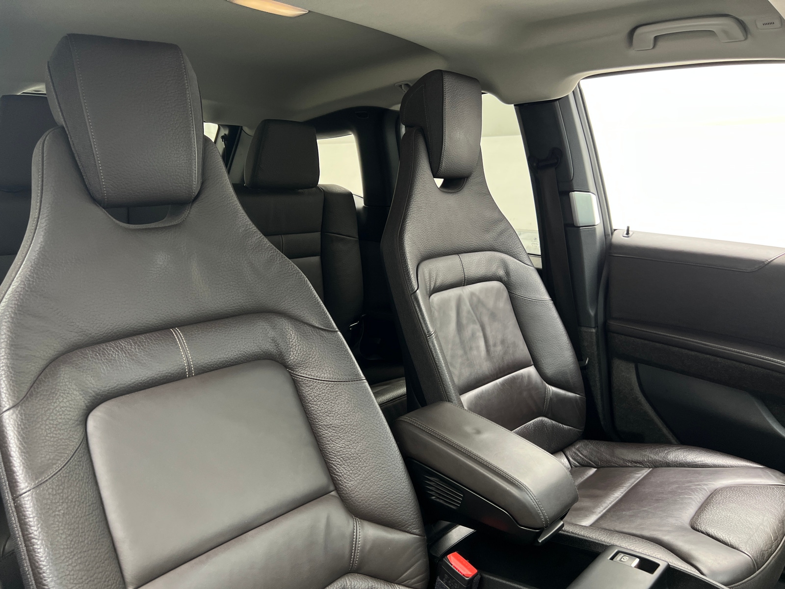 Thumbnail: 2018 BMW i3 - 2