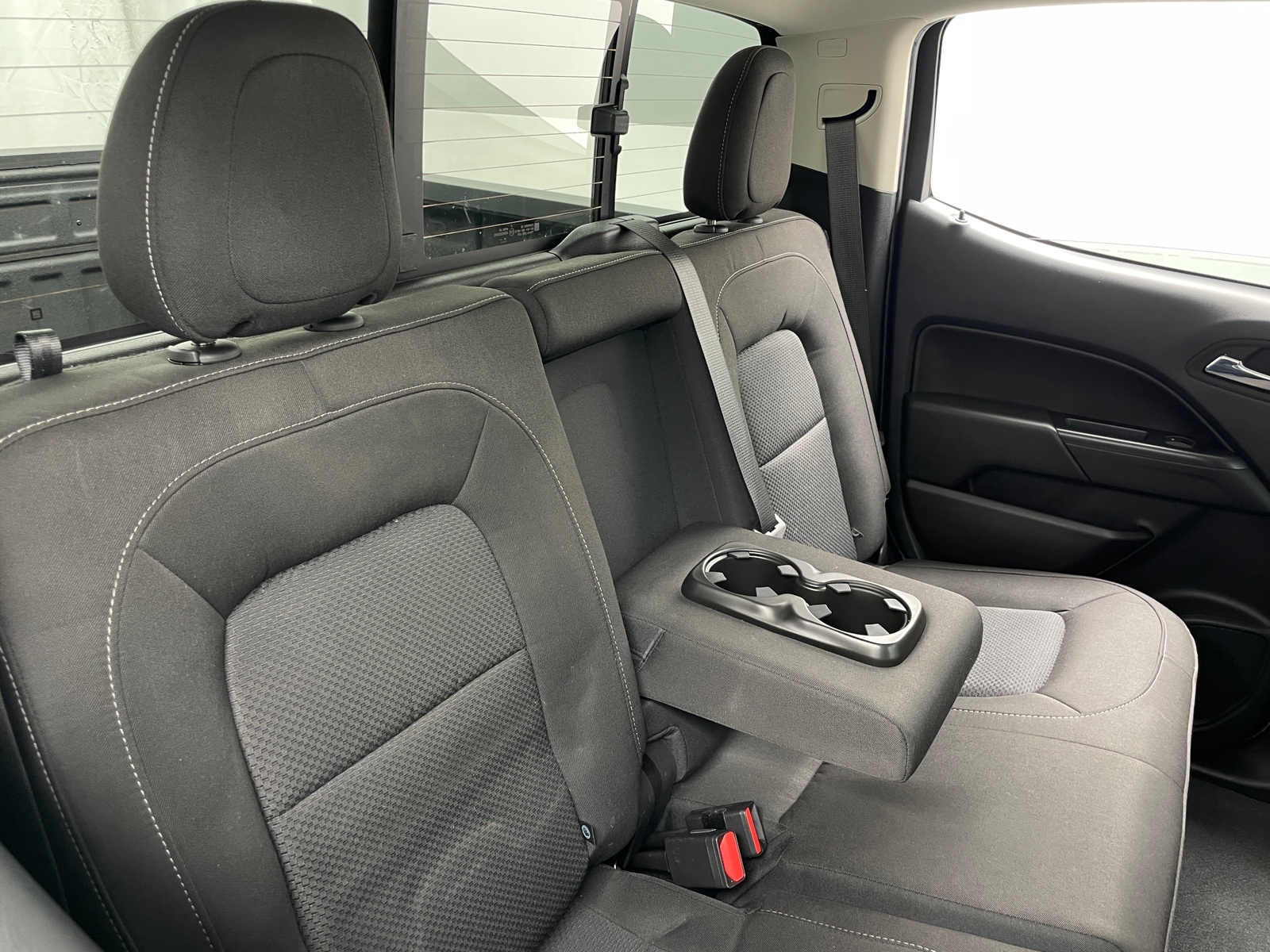 Thumbnail: 2022 Chevrolet Colorado - 6