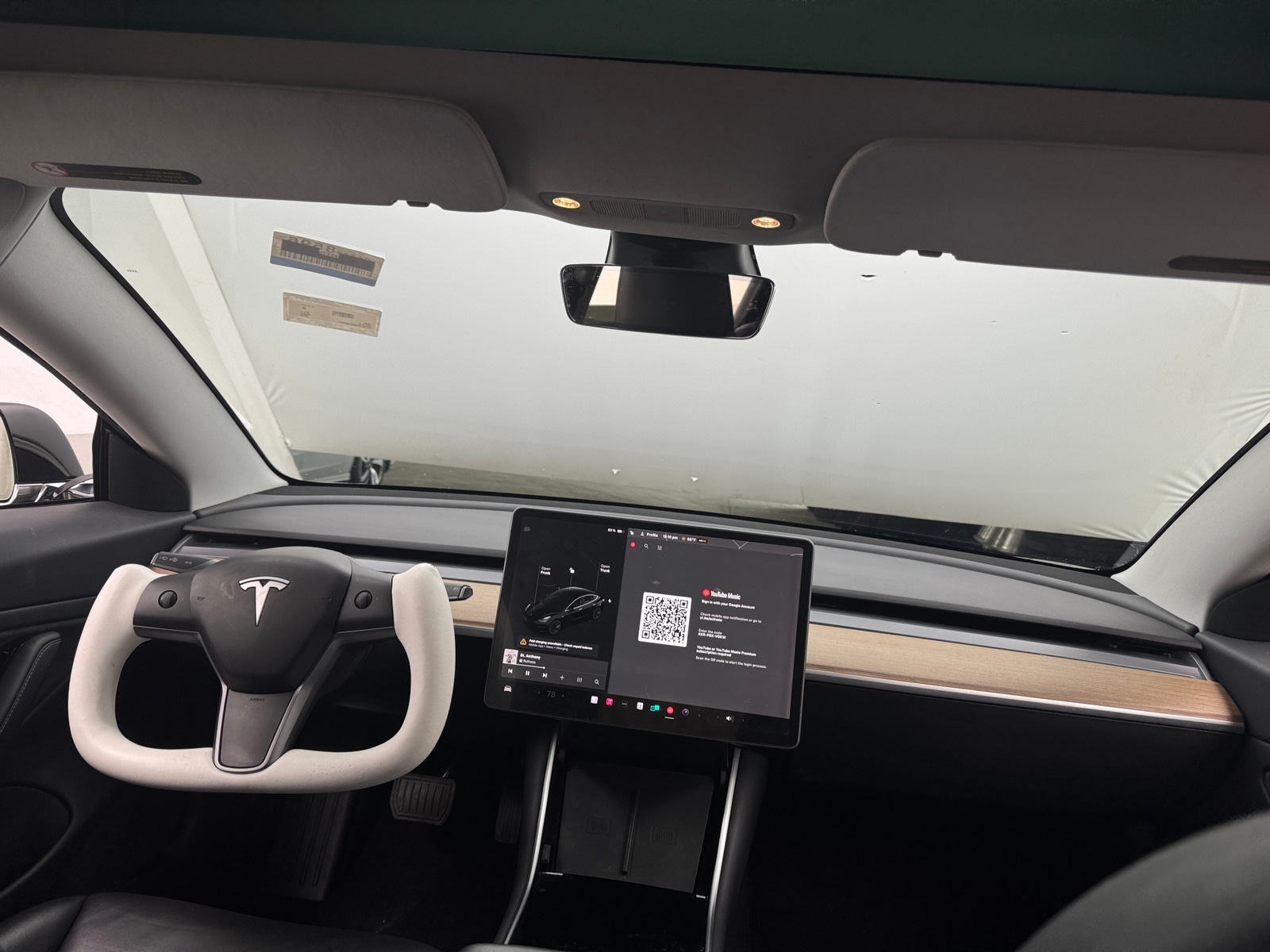 Thumbnail: 2019 Tesla Model 3 - 2